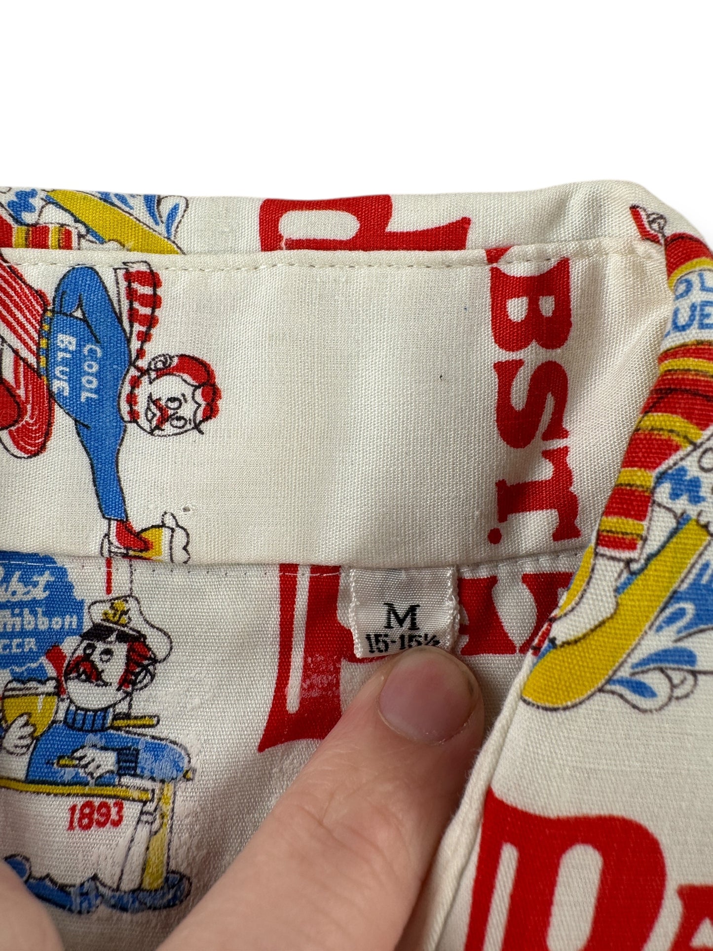 Size on Vintage PBR Button Up Short Sleeve Shirt SZ M