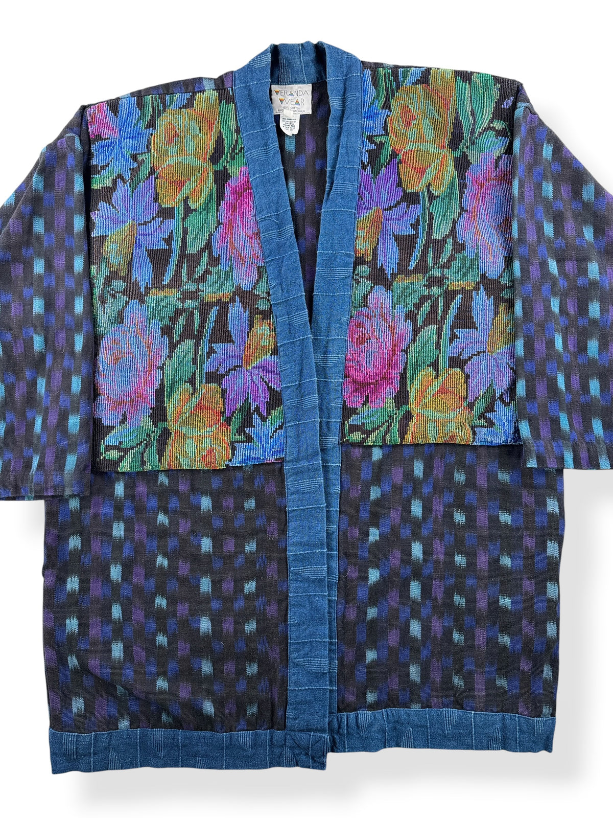 Close-up of Vintage Guatemalan Embroidered Jacket SZ S