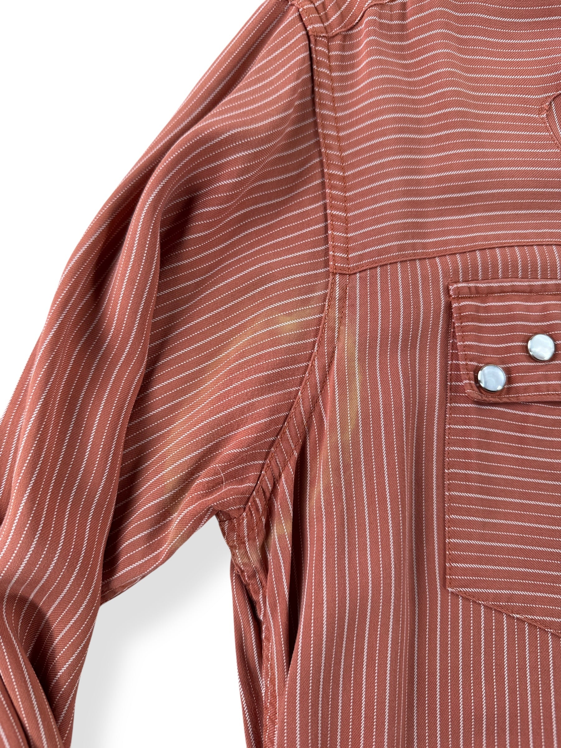 Stain on Vintage Panhandle Slim Gabardine Striped Pearl Snap SZ M