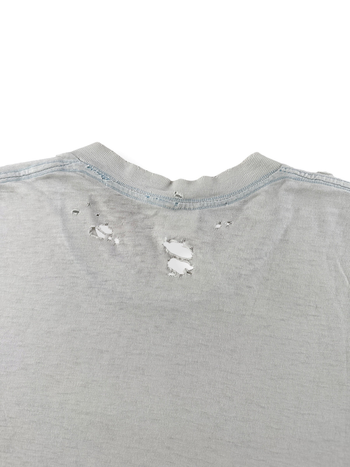 Holes on back collar of Vintage Thrashed Lowell's Pike Place Tee SZ L (Fits M)