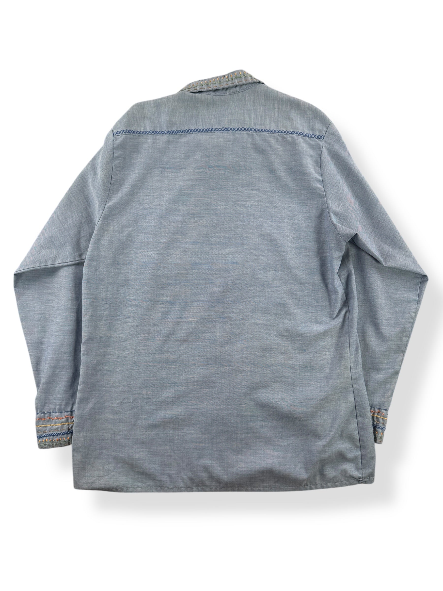 Back of Vintage Hand Embroidered Seafarer Embroidered Chambray SZ L (Fits M)