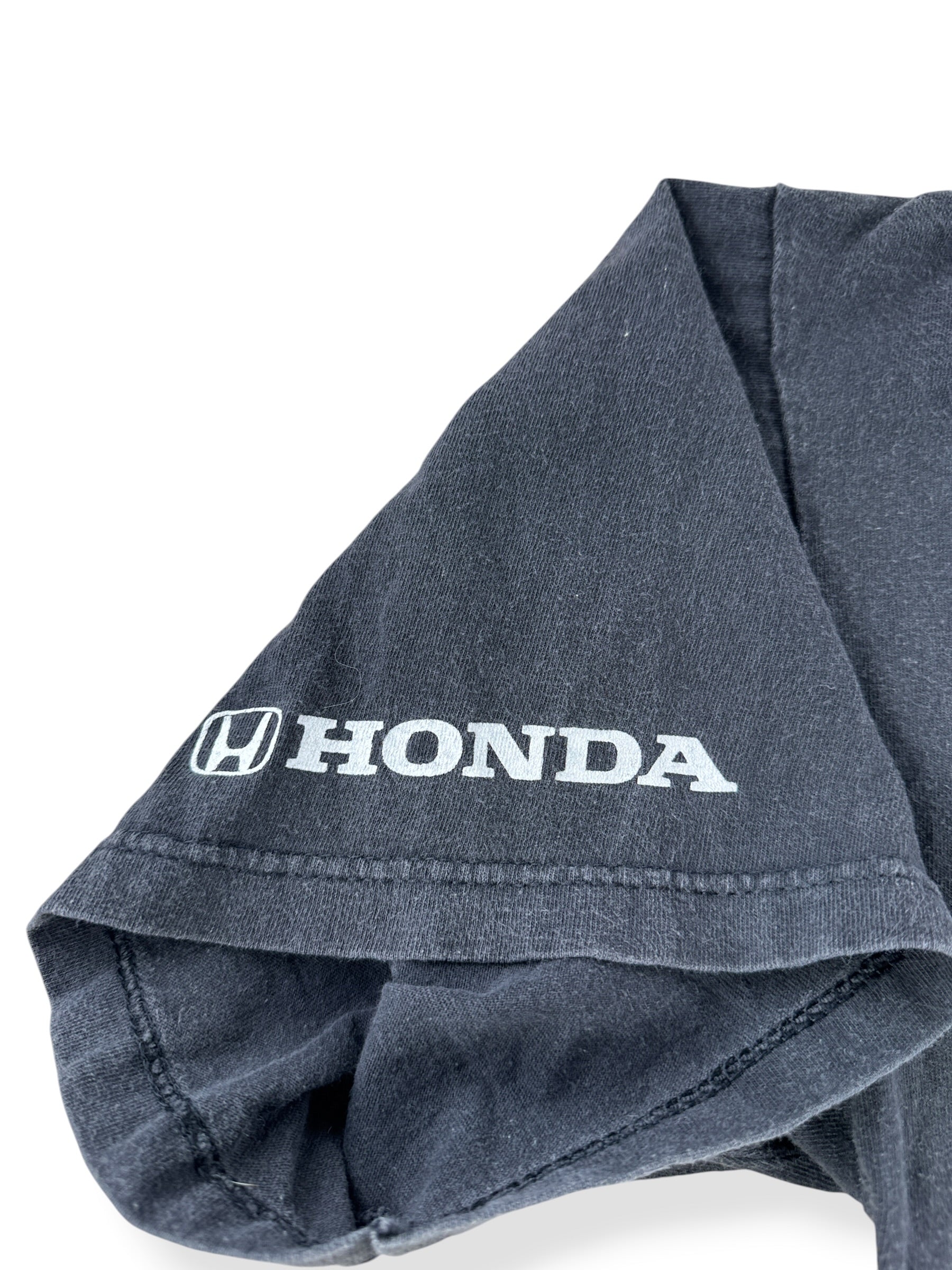 Sleeve Graphic of Vintage Incubus 2002 Local Crew Civic Tour Tee SZ XXL