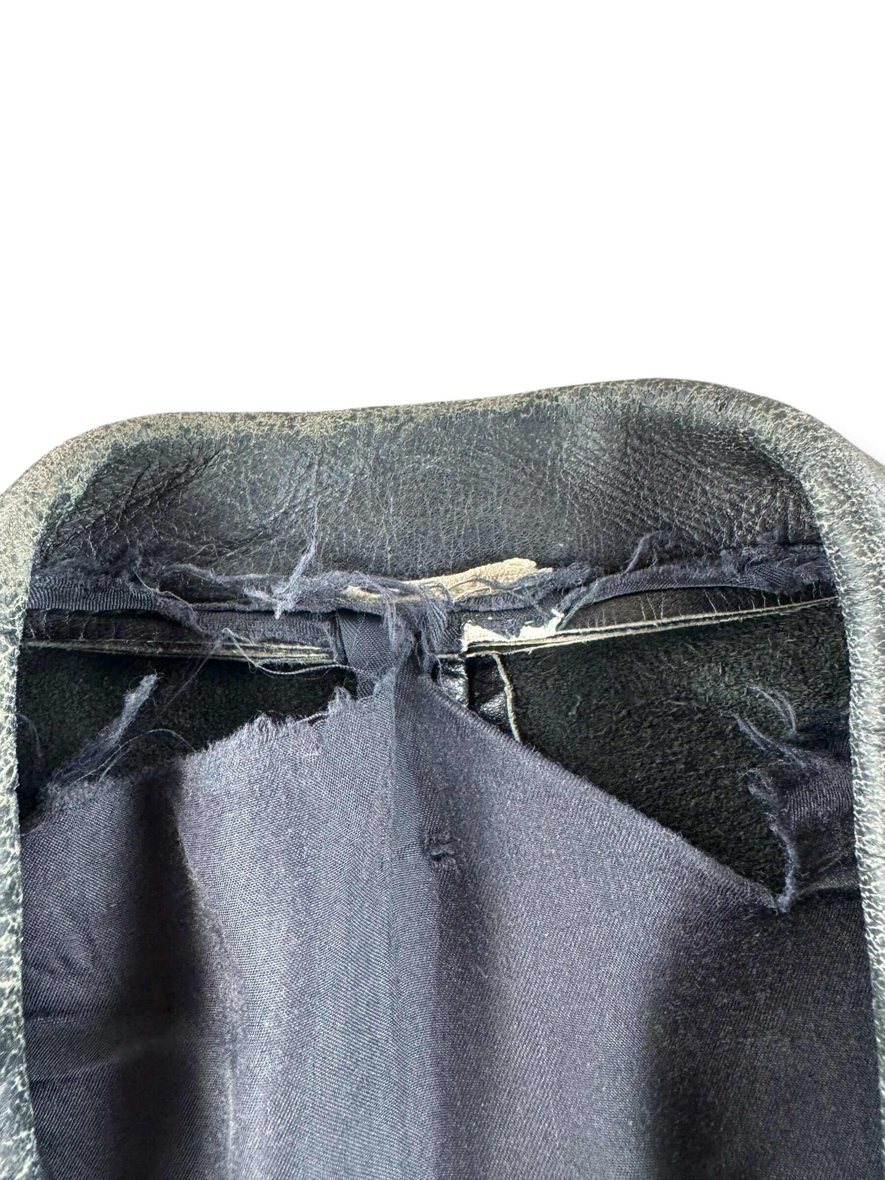 Thrashed Lining on Vintage Black Cowhide Leather Coat SZ M