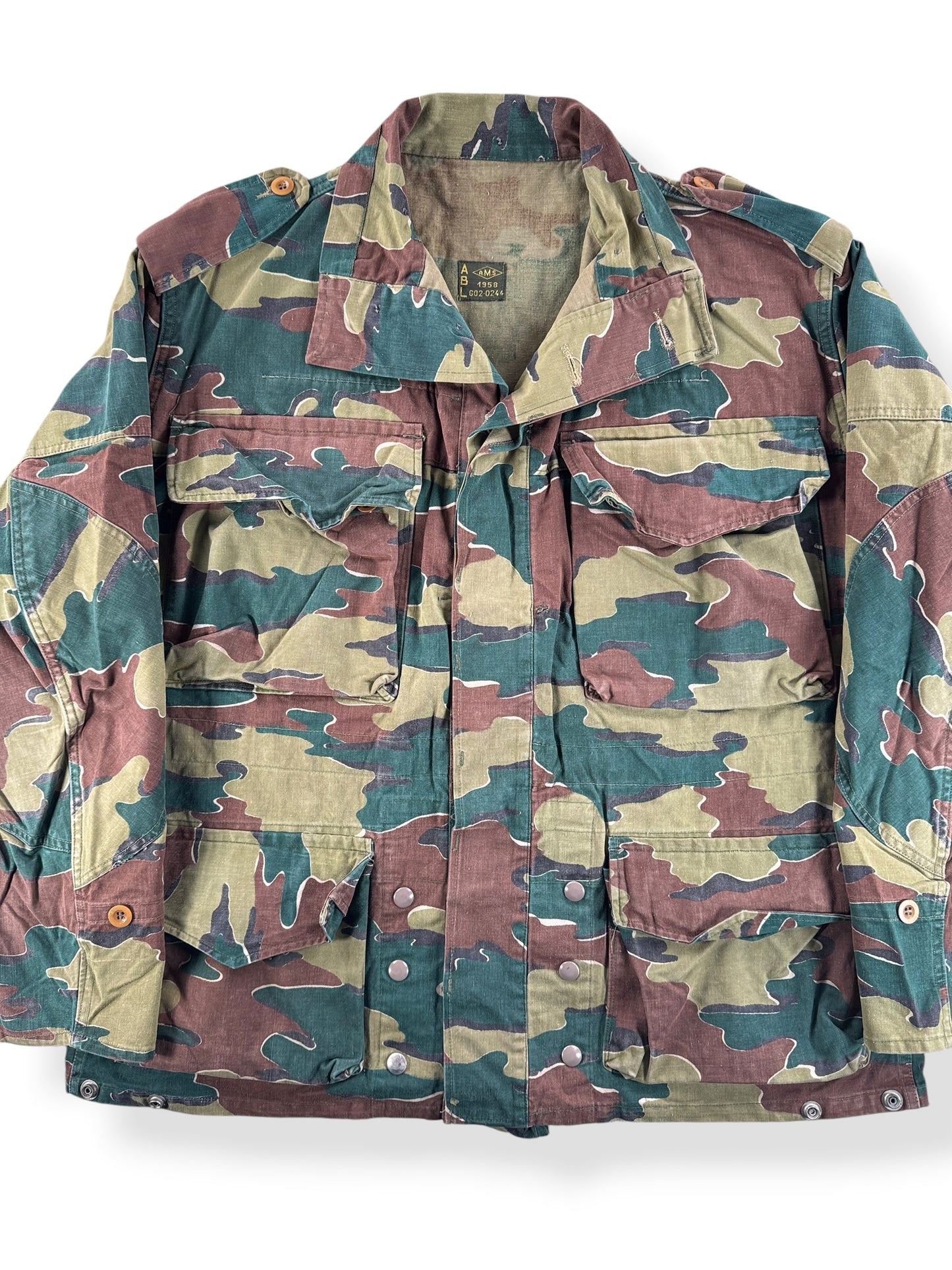 Front Close Up of Vintage Belgian Jigsaw Pattern Jacket SZ XL