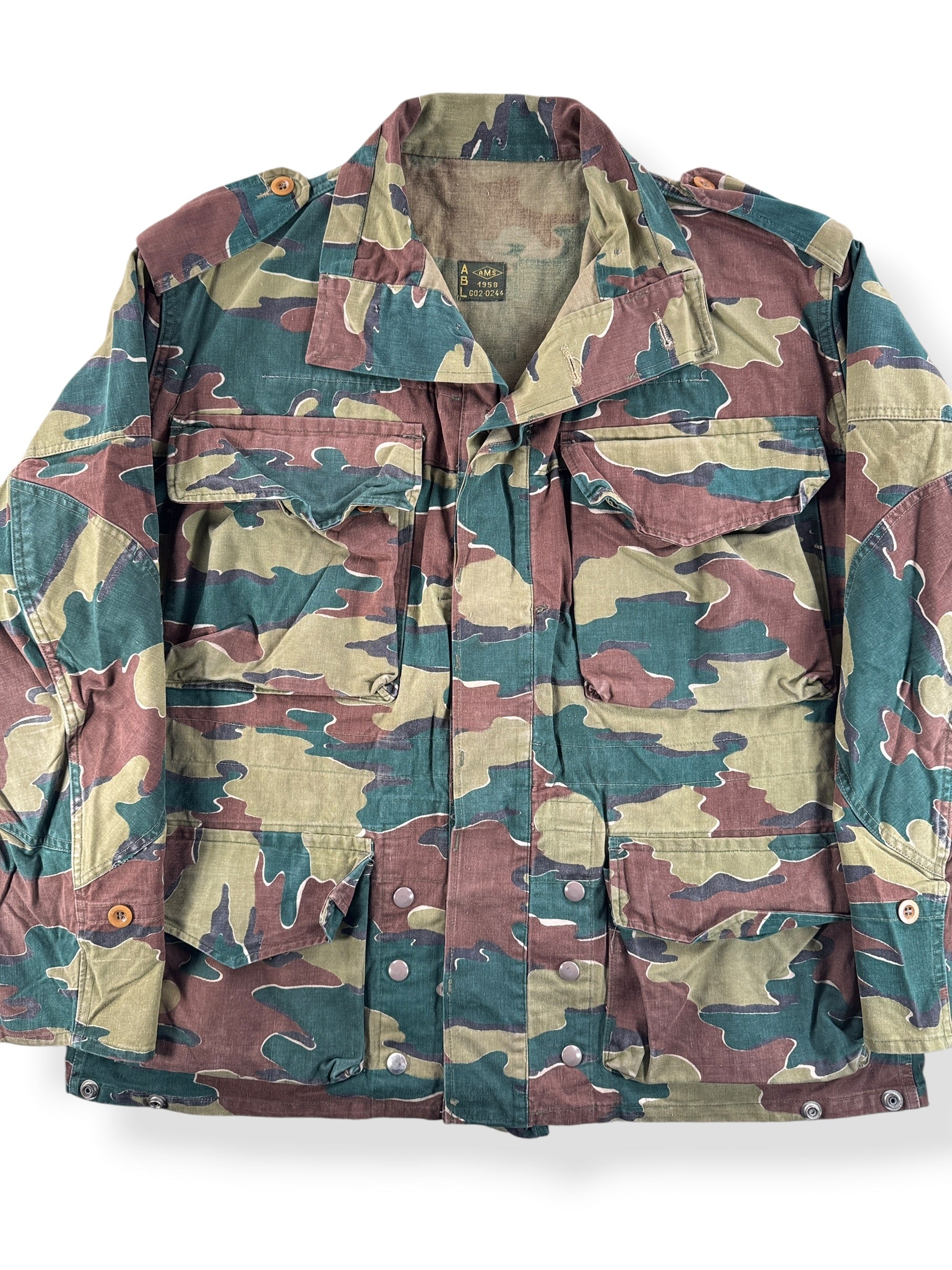 Front Close Up of Vintage Belgian Jigsaw Pattern Jacket SZ XL