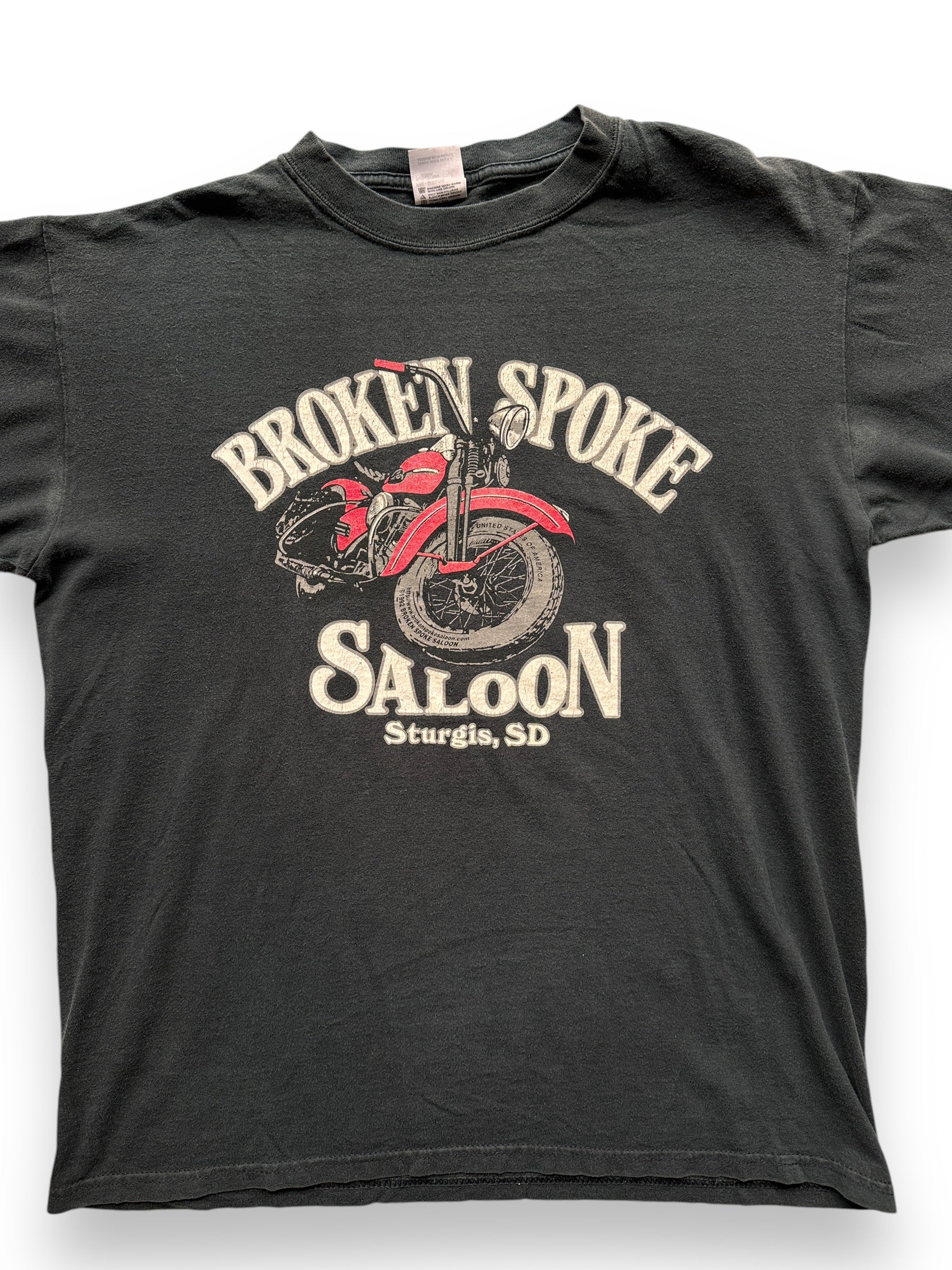 front close up of Vintage Broken Spoke Saloon Sturgis Tee SZ L