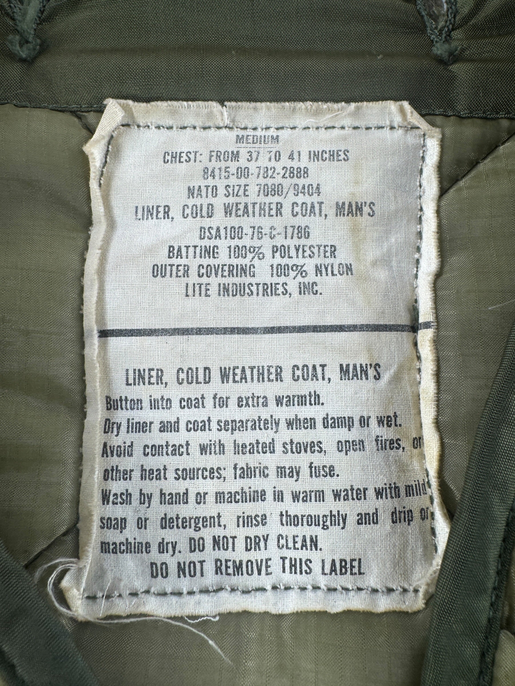 Label on Vintage Vietnam Era Military Liner Jacket SZ M