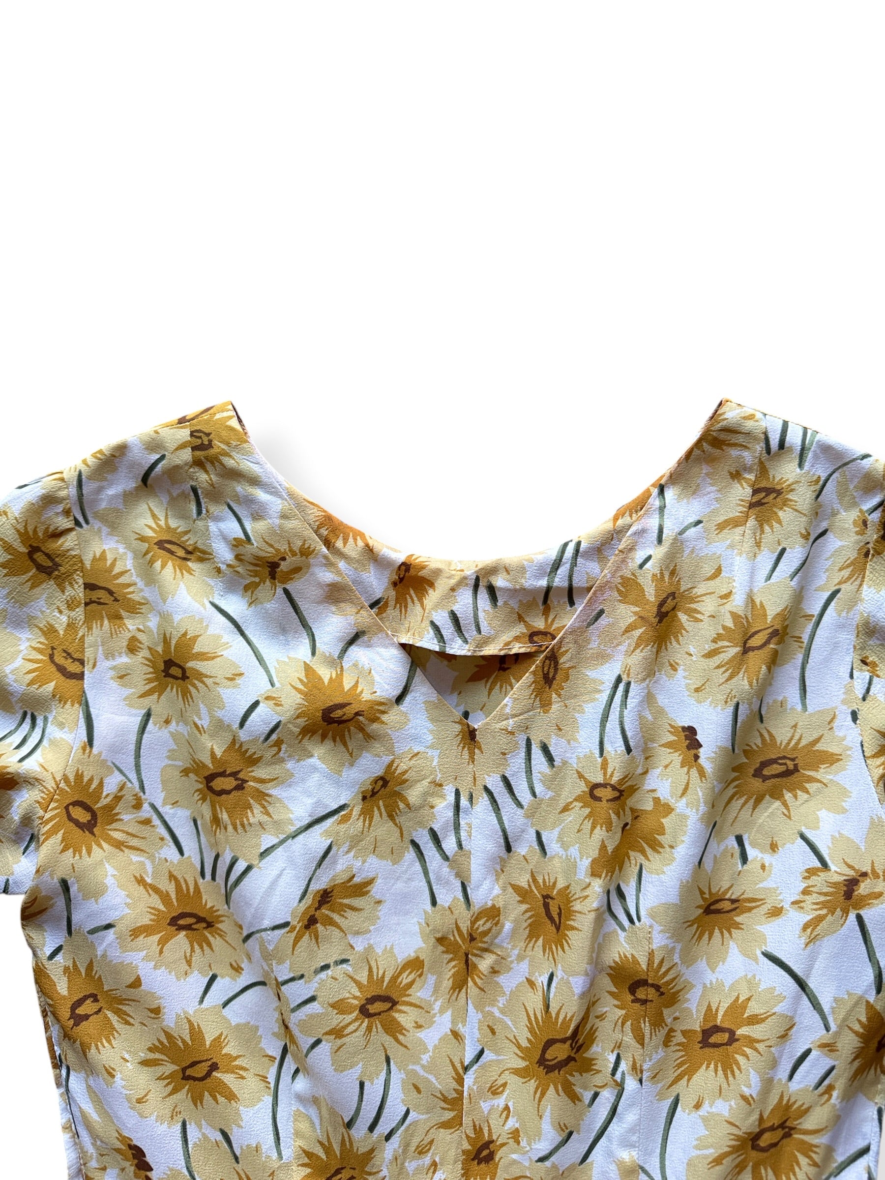 Collar on Vintage 1950s Yellow Flower Dress SZ M