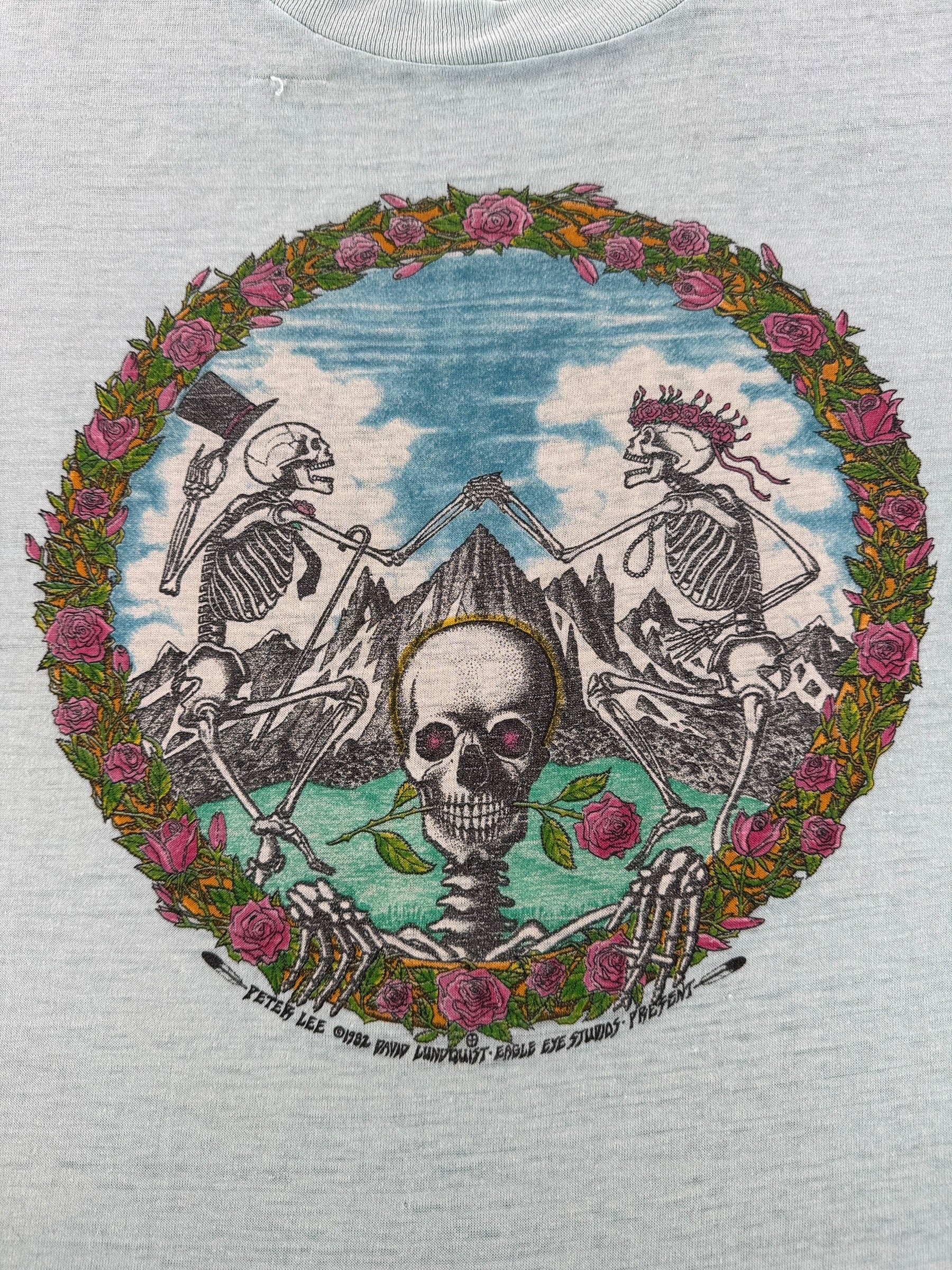 Graphic of Vintage 1982 Peter Lee Grateful Dead Dancing Skeletons Tee SZ M