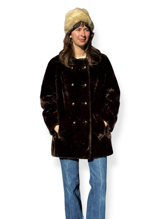 Front view of 1960s Fluffy Faux Fur Coat L