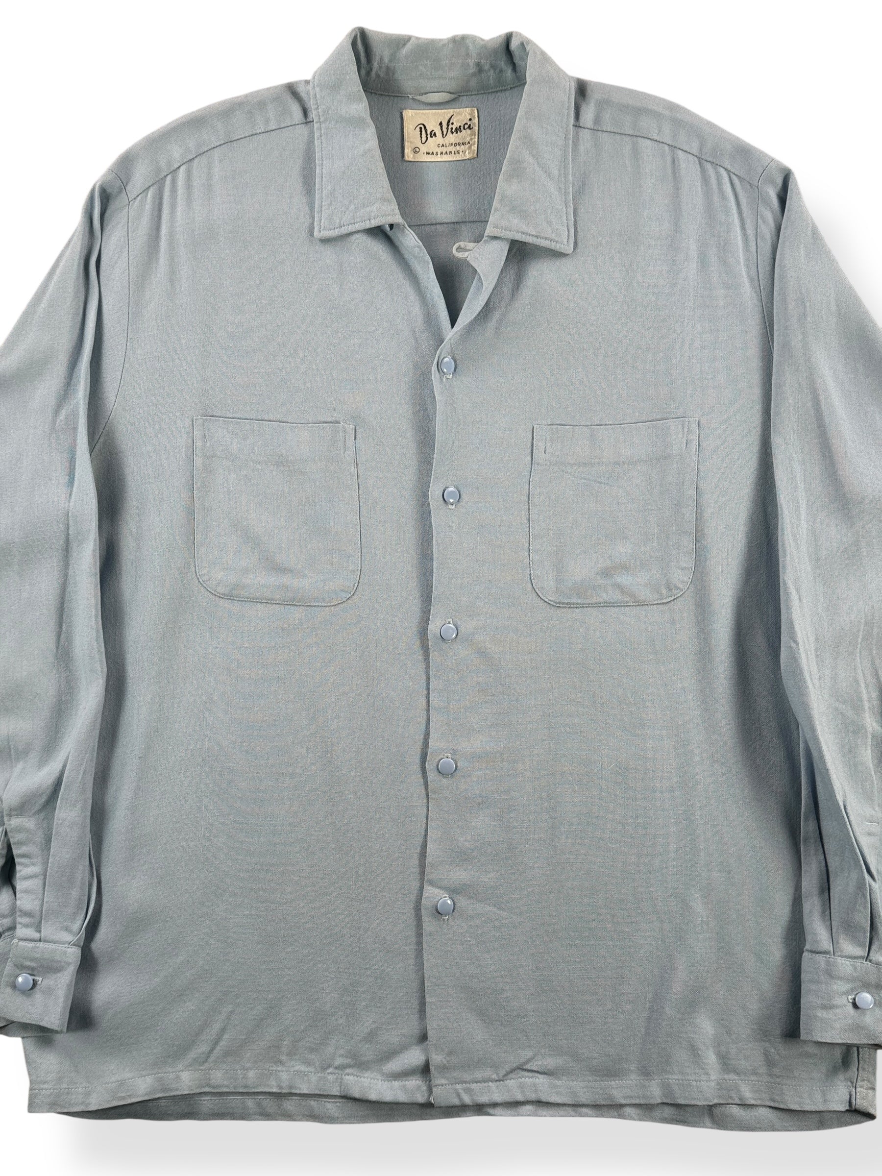 Front Close Up of Vintage Da Vinci Loop Collar Shirt SZ L
