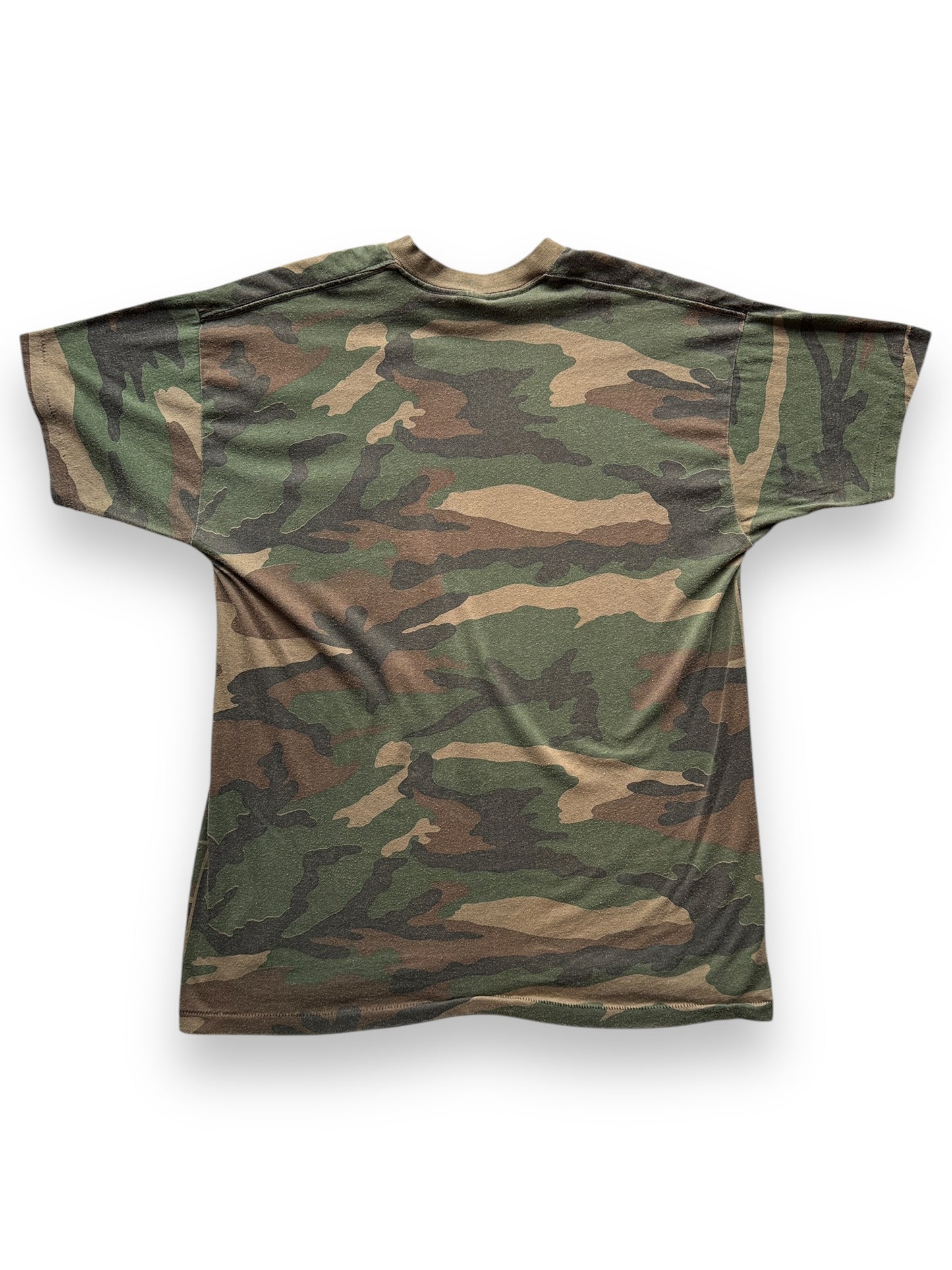 back of Vintage Pocket Camo Tee SZ L