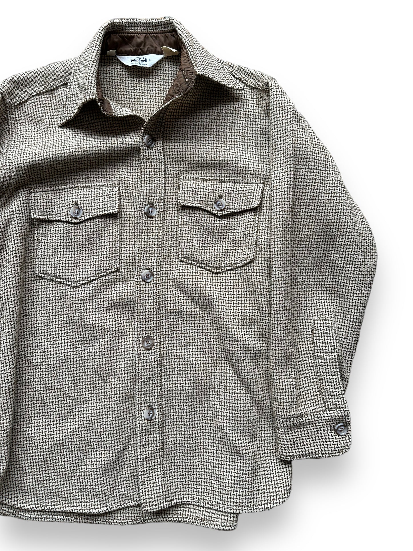 Front Left View of Vintage Tan Houndstooth Woolrich Shirt Jacket SZ M |  Barn Owl Vintage Goods | Vintage Workwear Seattle