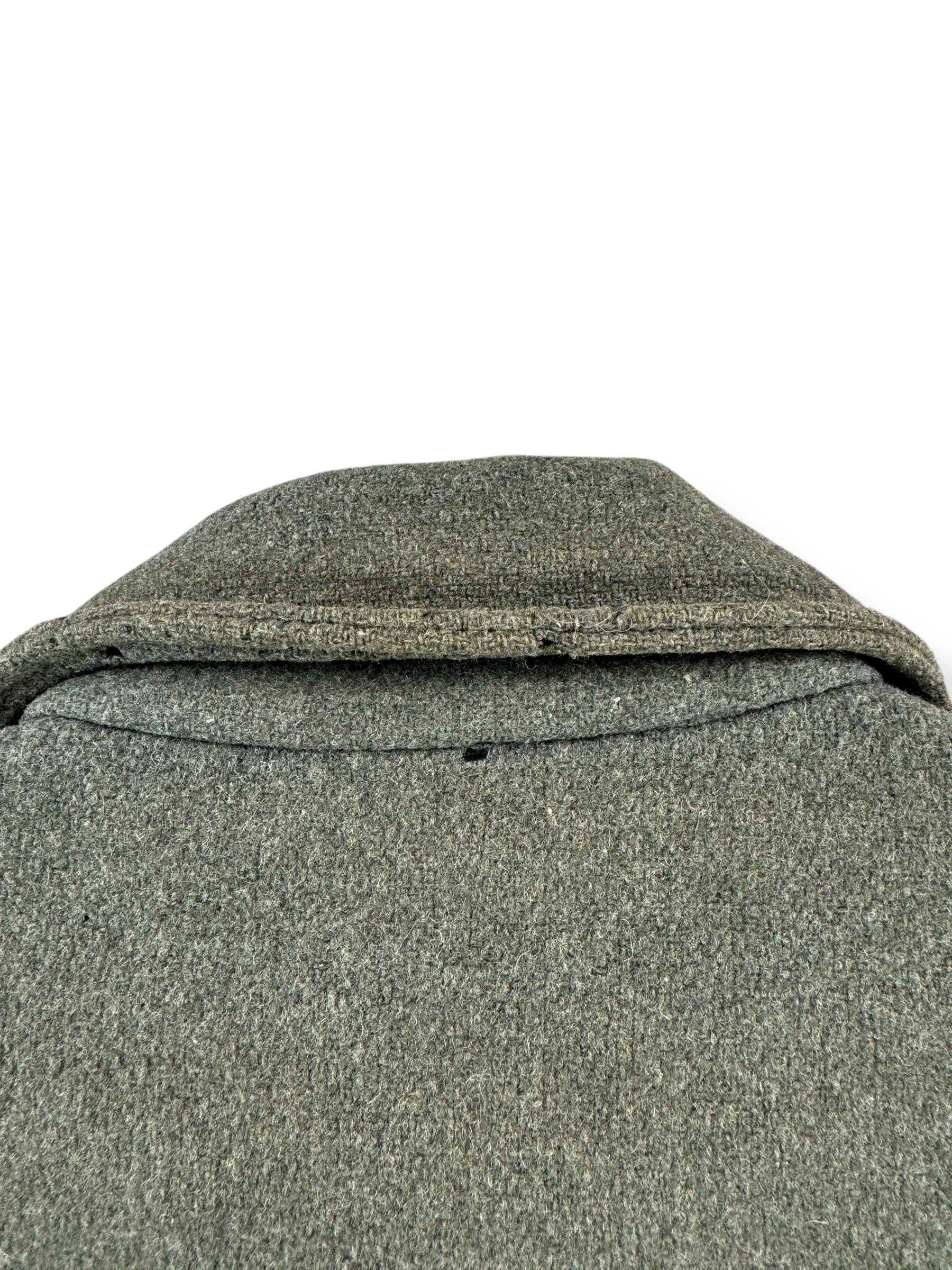 Collar on Vintage Filson Wool/Nylon Blend Jacket SZ L AS IS