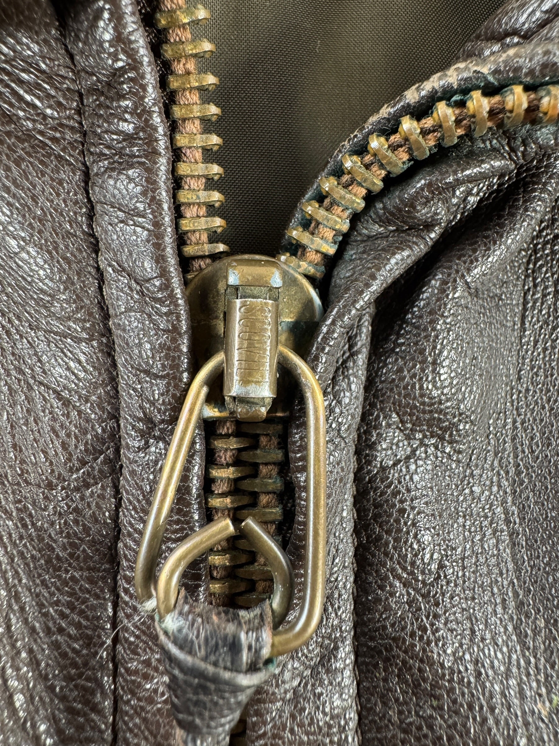 Zipper on Vintage Military G1 Leather Jacket SZ L