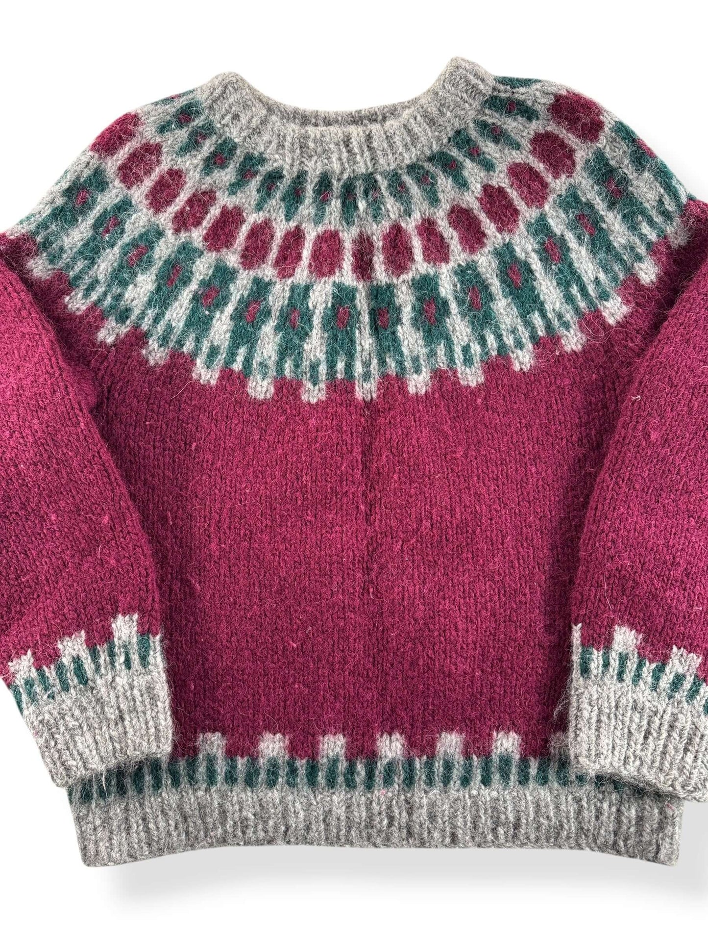 Front Close Up of Vintage Icelandic Style Sweater SZ L