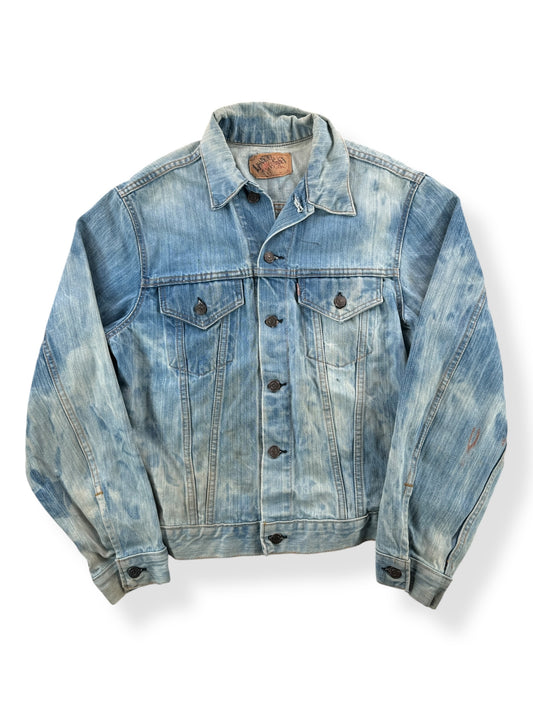 Front of Vintage Sun Faded Big E Type 3 Levis Jacket SZ M AS IS
