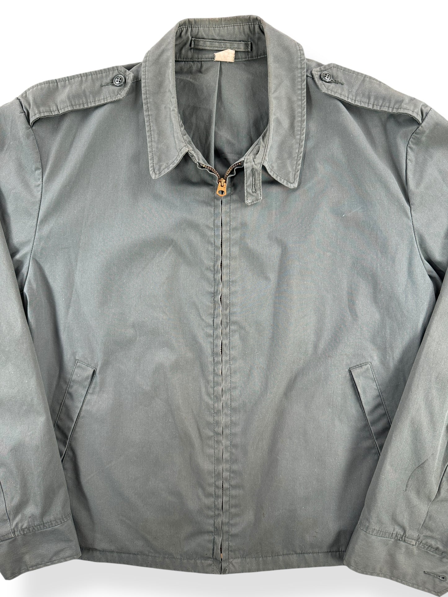 Front Close Up of Vintage Men's Water Repellant Jacket AG-274 SZ 46L