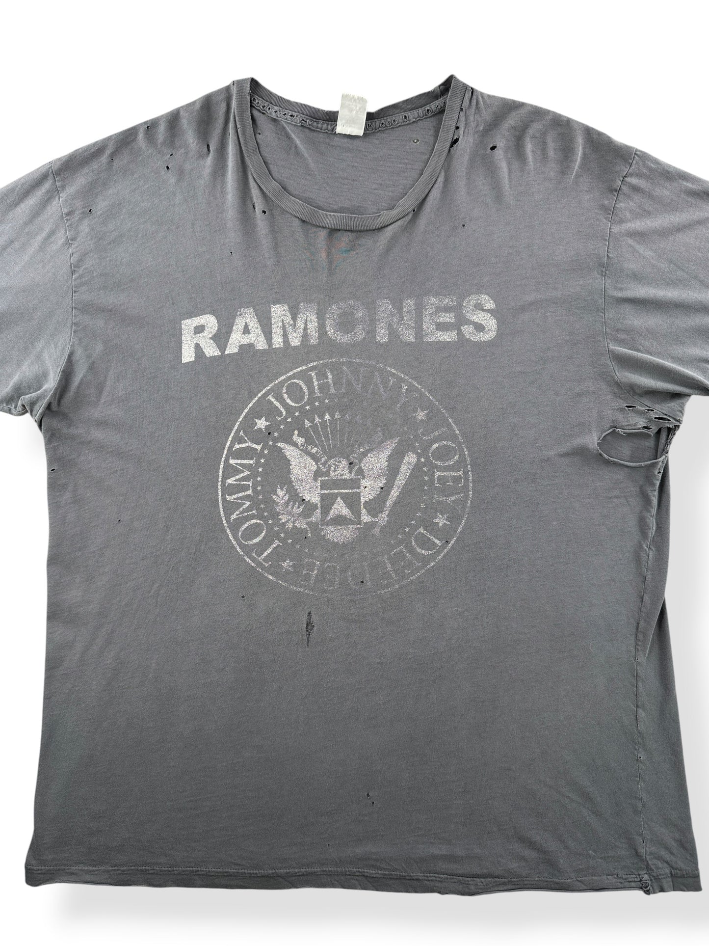 Close-up of Vintage Thrashed Ramones Tee SZ XL