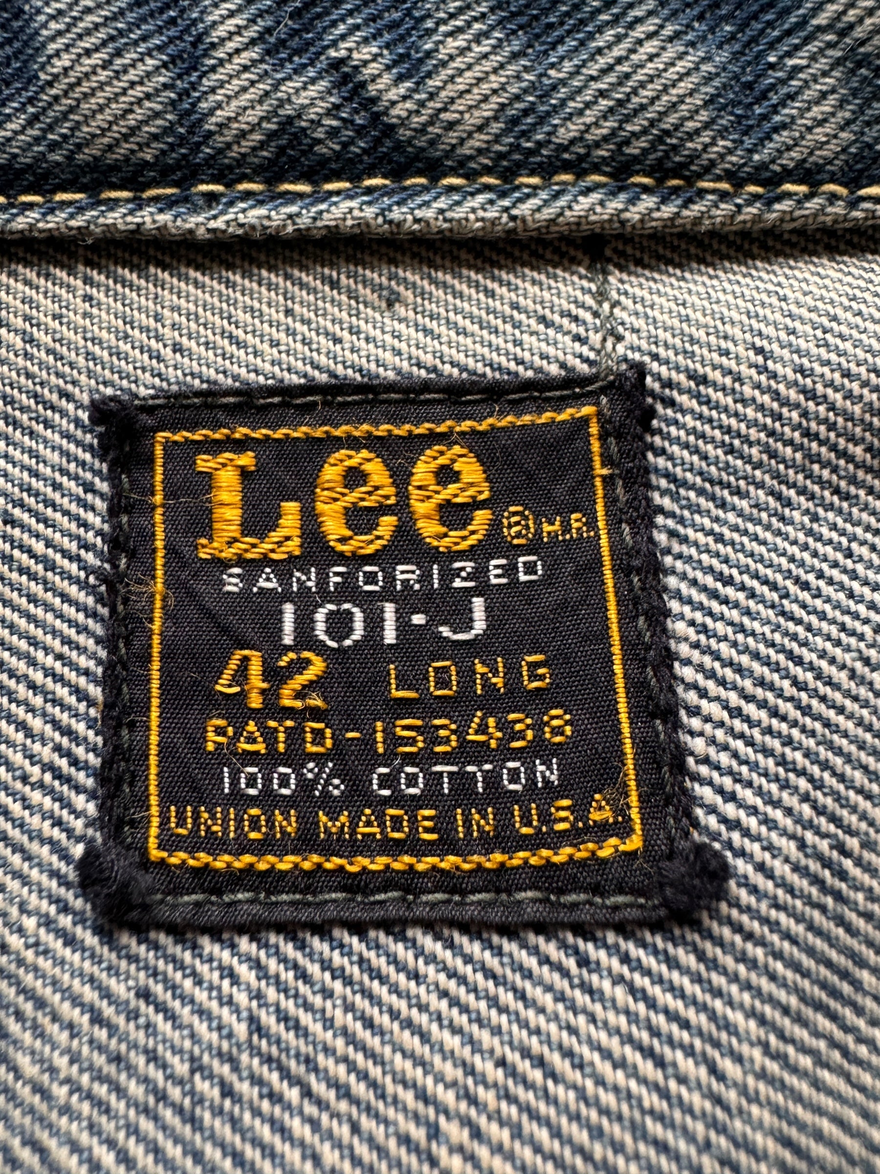 tag on Vintage Lee 101-J Jacket SZ 42 Long