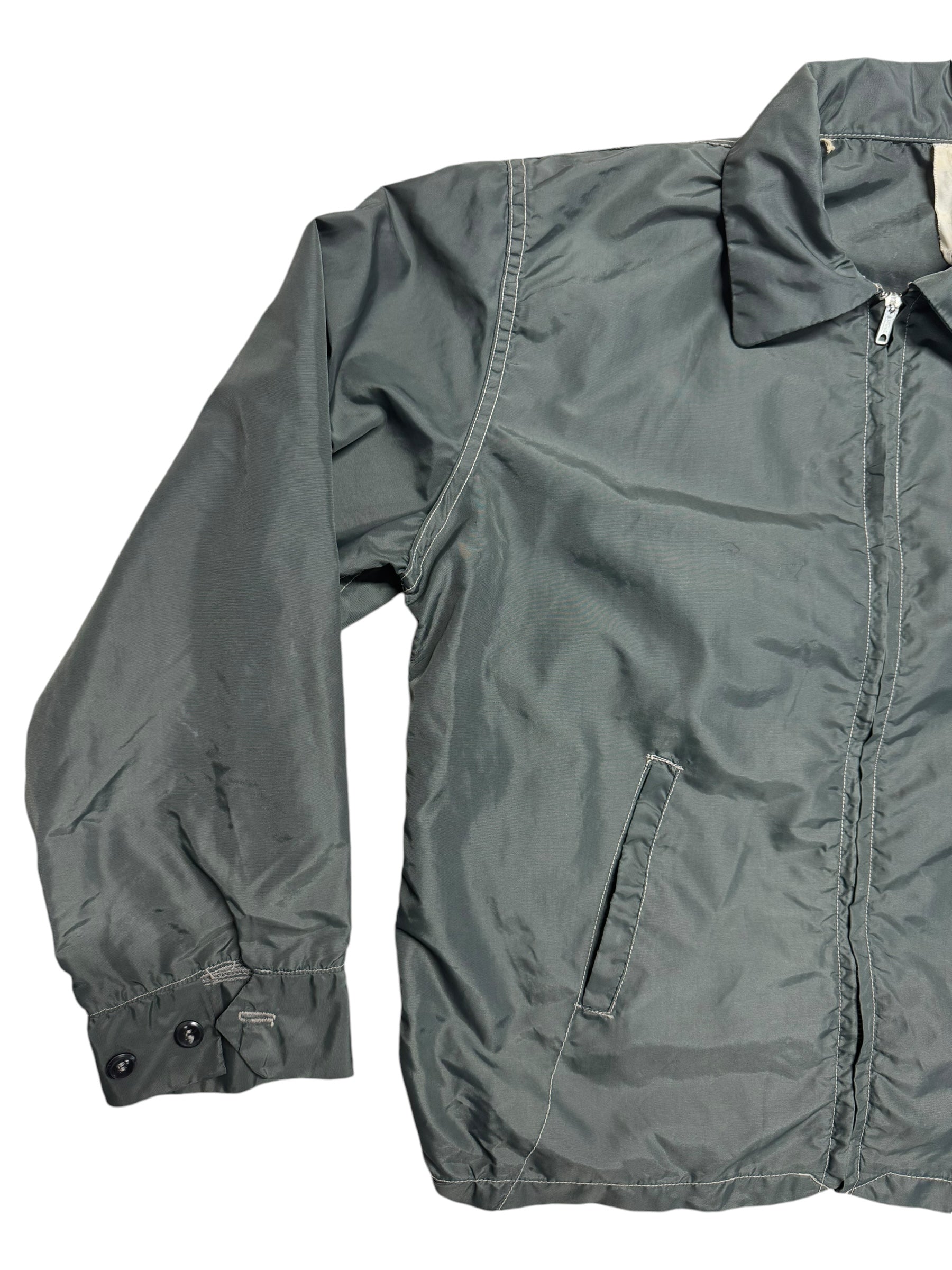 Front right side of 1960s Grey Nylon Sportswear Jacket M