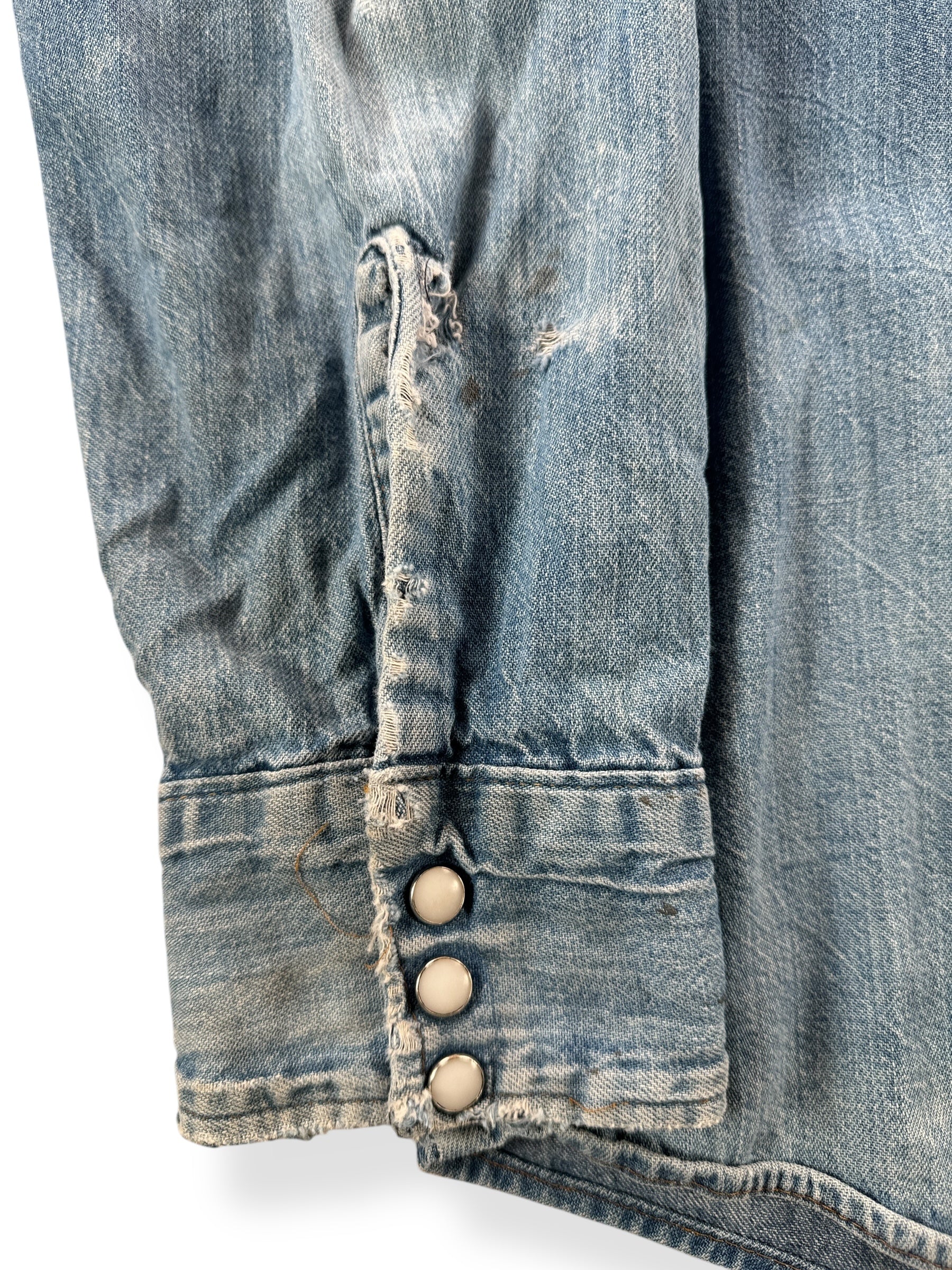 Distressed Cuffs on Vintage Distressed Dakota Denim Pearl Snap Top SZ XL