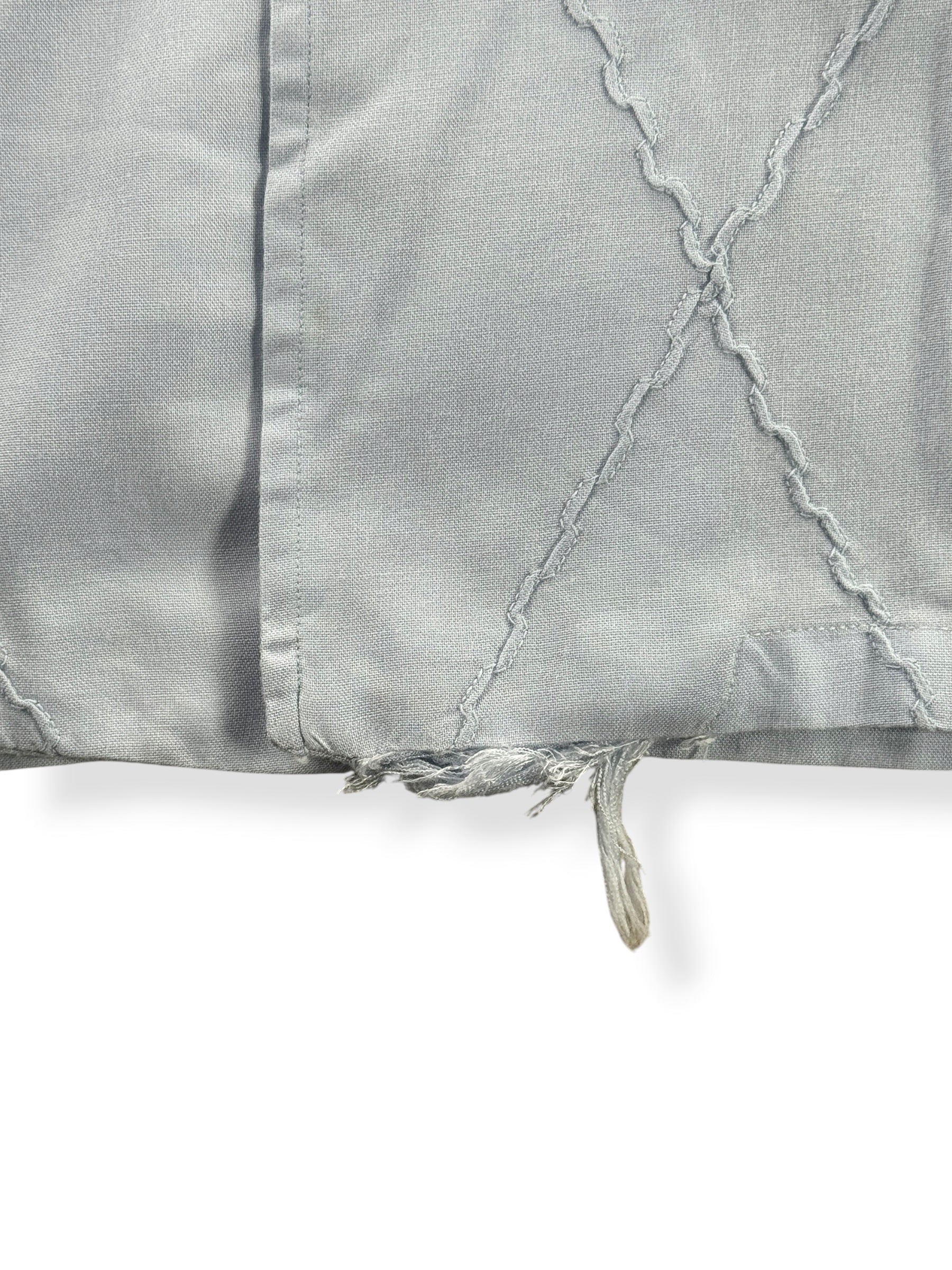 Fraying on bottom of Vintage 1960s Towncraft Rayon Blend Loop Collar Shirt SZ M