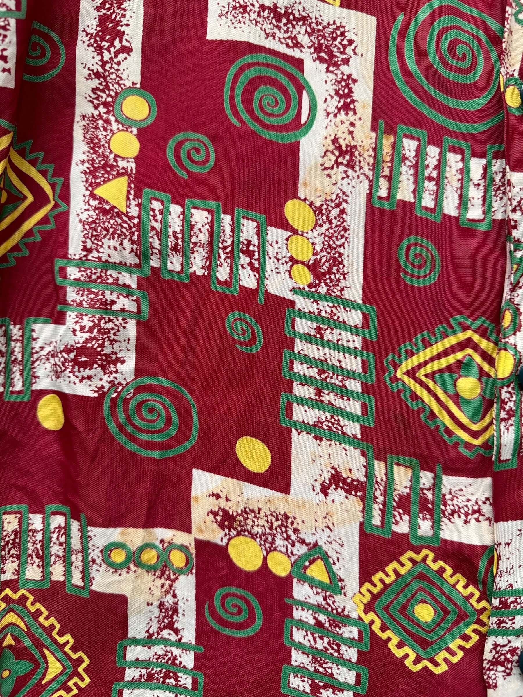 Staining on Vintage Spartan Abstract Aloha SZ S