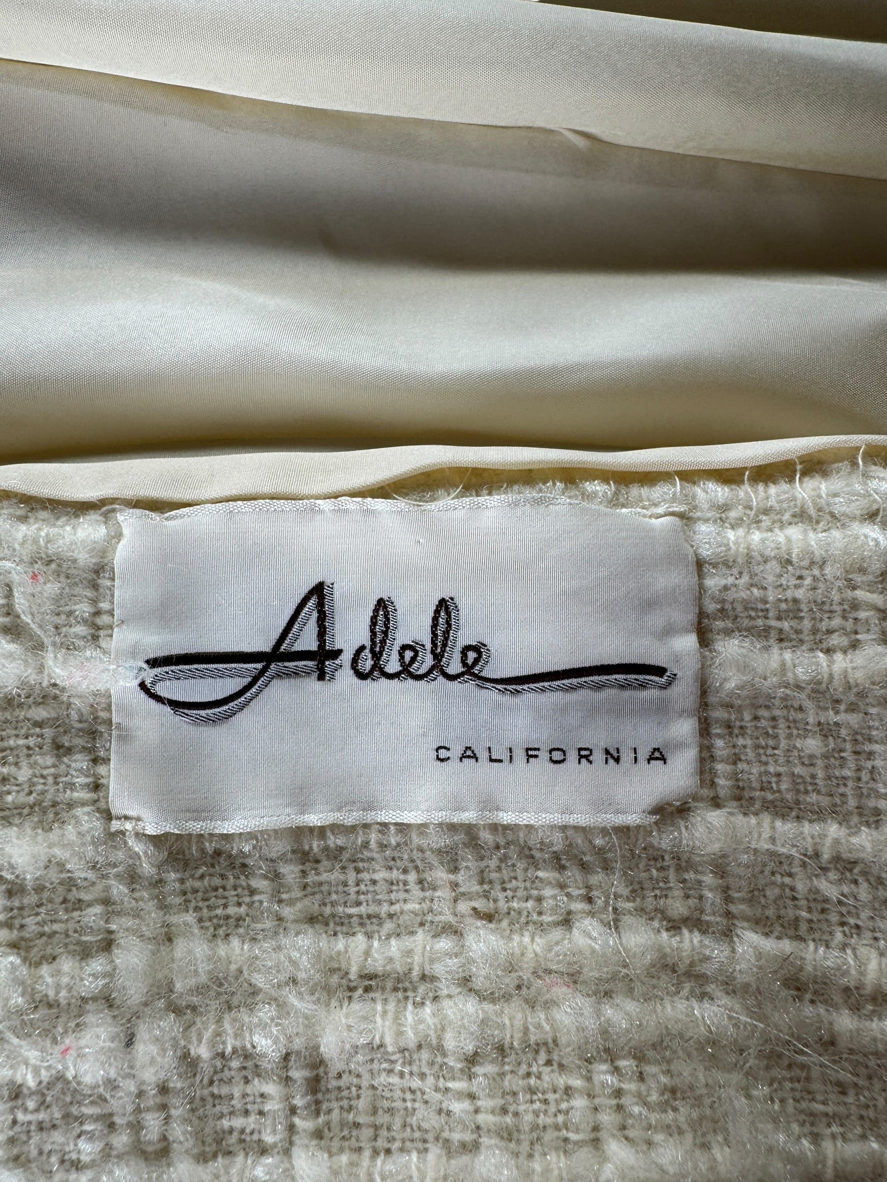 Label on Vintage 60s Best's Apparel White Coat w/ Fur Collar SZ L