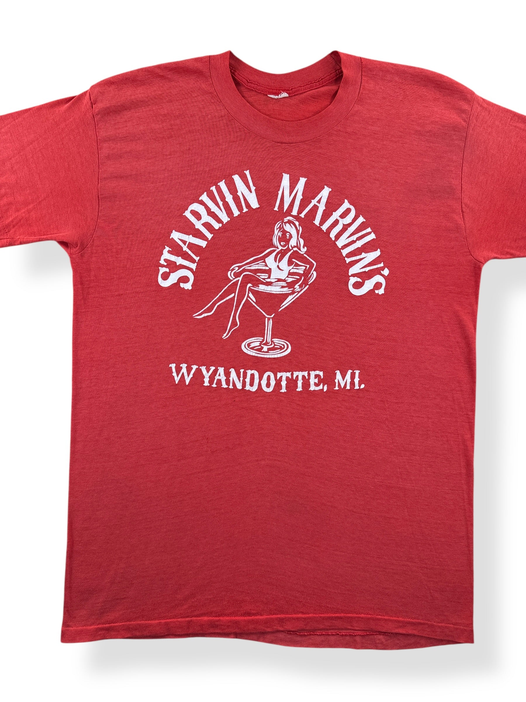 Front Close Up of Vintage Starvin Marvins WI Bar Tee SZ M