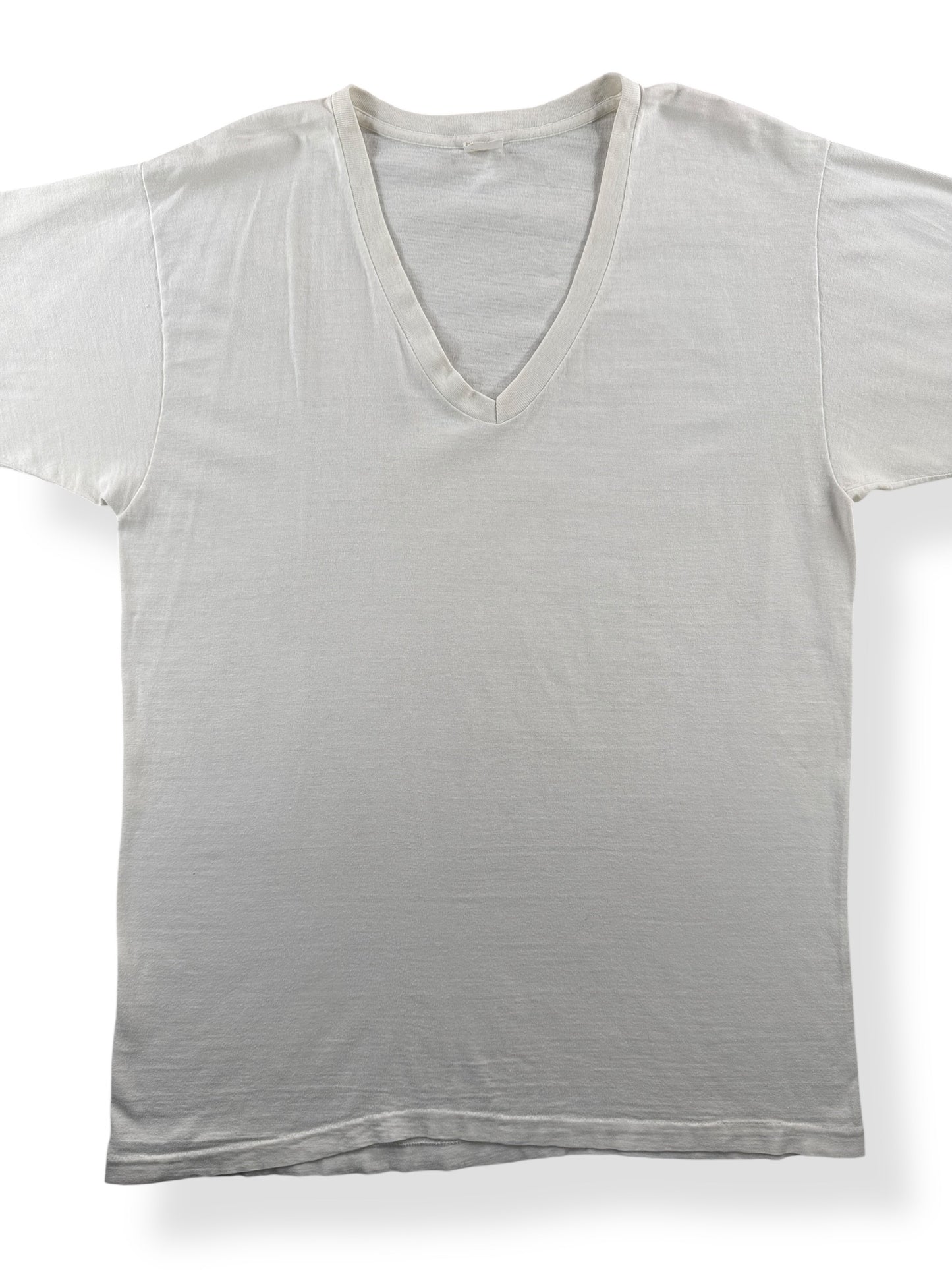 Front Close Up of Vintage Penney's 100% Cotton V-Neck Blank Tee SZ XL (Fits L)