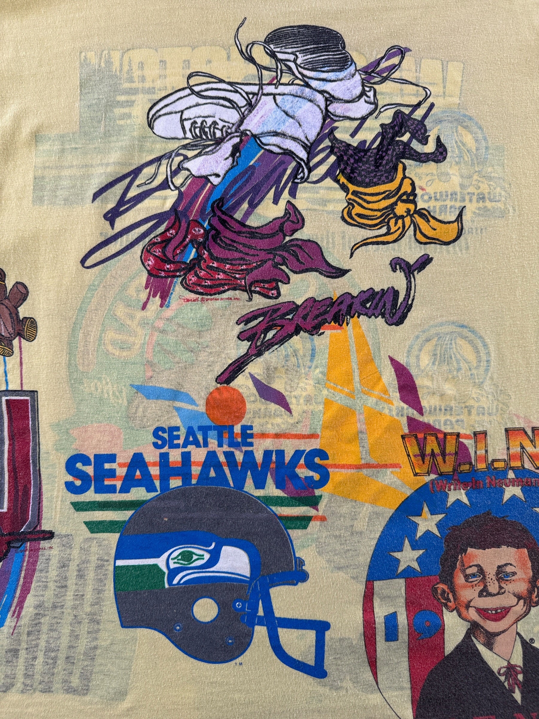 Graphic on back of Vintage 1990s Washington Test Print Tee SZ M