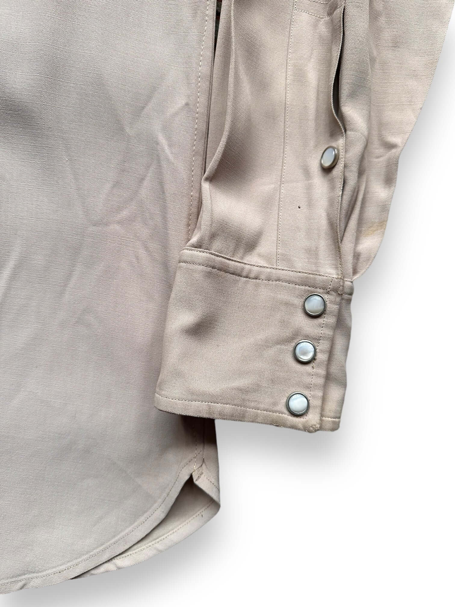 Left Cuff View of Vintage Tex-Style Gabardine Western Pearl Snap Shirt SZ 15 | Vintage Gabardine Shirt Seattle | Barn Owl Vintage Seattle