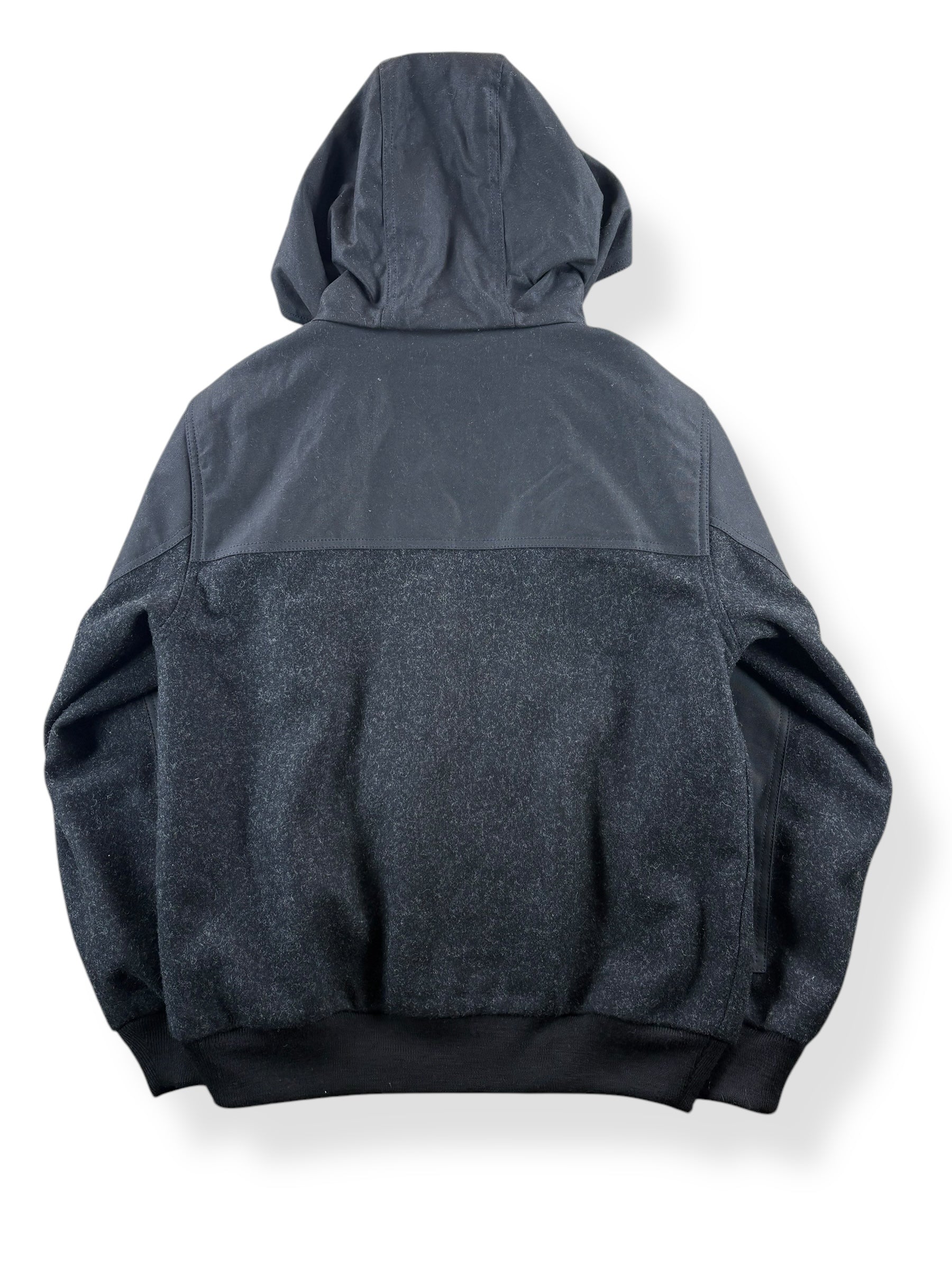 Back of Modern Filson Charcoal Mackinaw Foul Weather Hoodie SZ XS