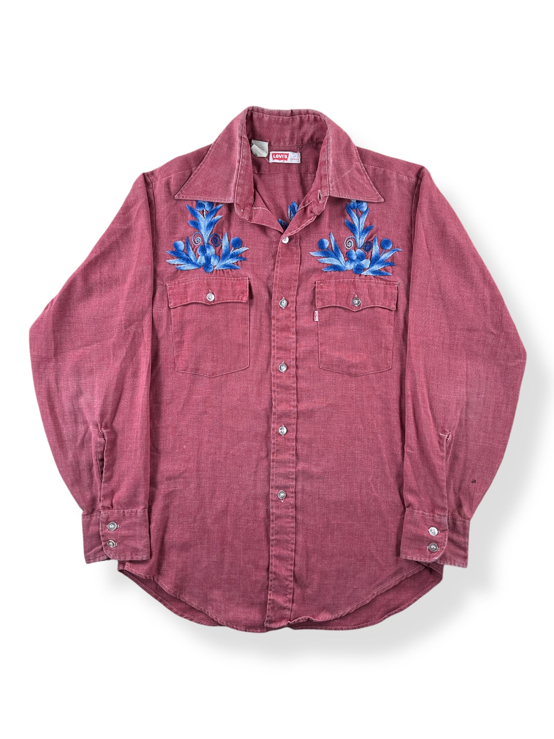 Front of Vintage Levis 50/50 Burgundy Button Up Shirt SZ M