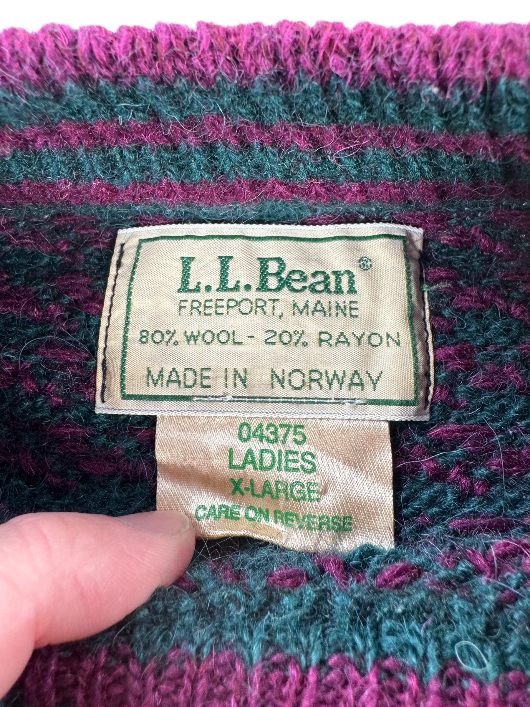 Label on Vintage L.L. Bean Ladies Nordic Birdseye Sweater SZ XL