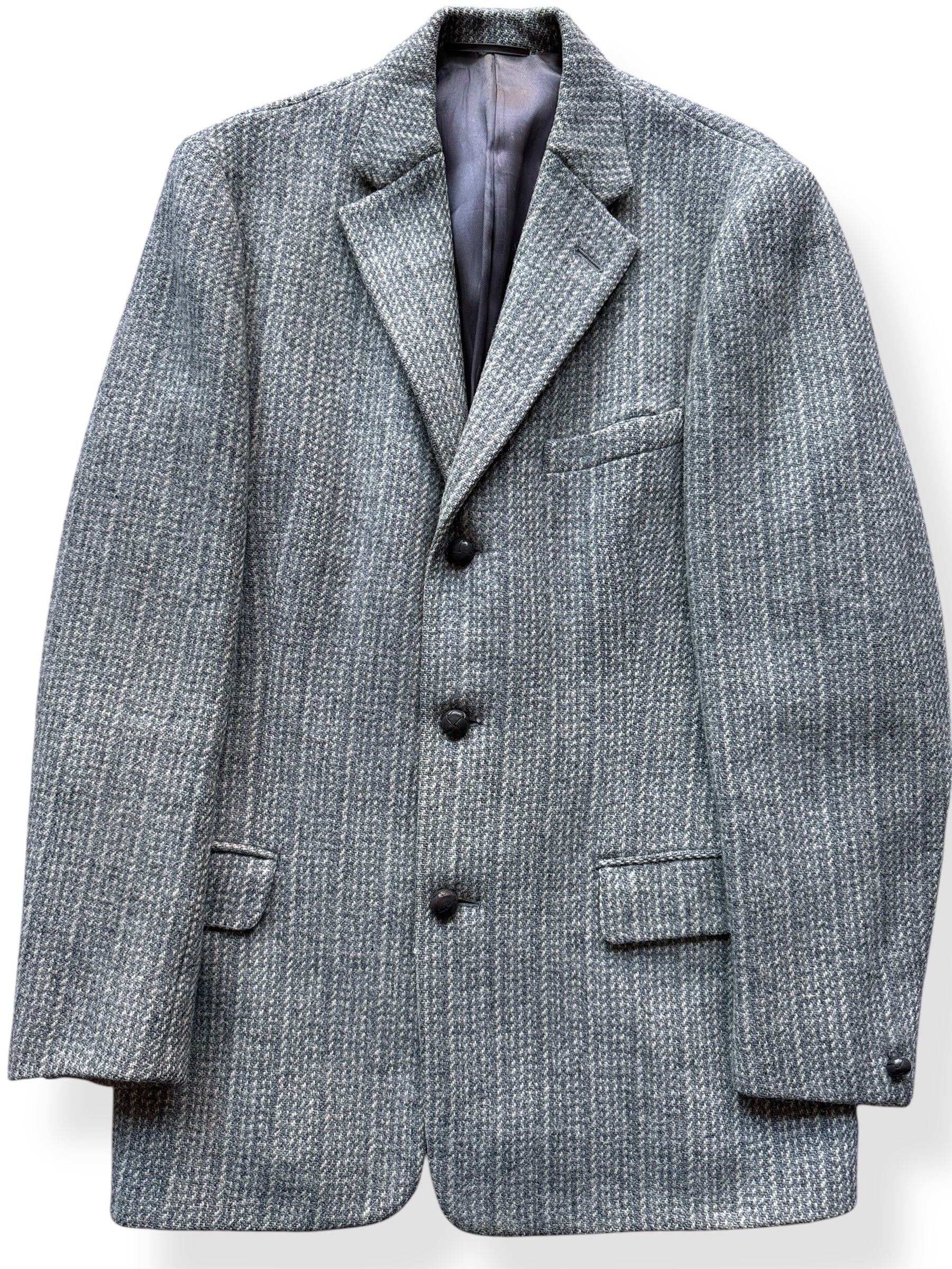 Front Close Up of Vintage Harris Tweed Jacket SZ S