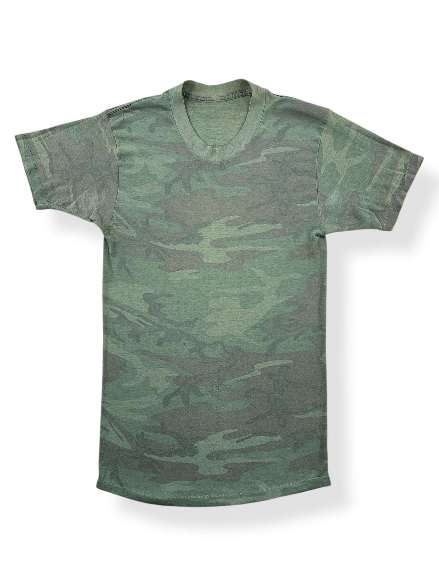 Front of Vintage Paper Thin Camo Tee SZ XS