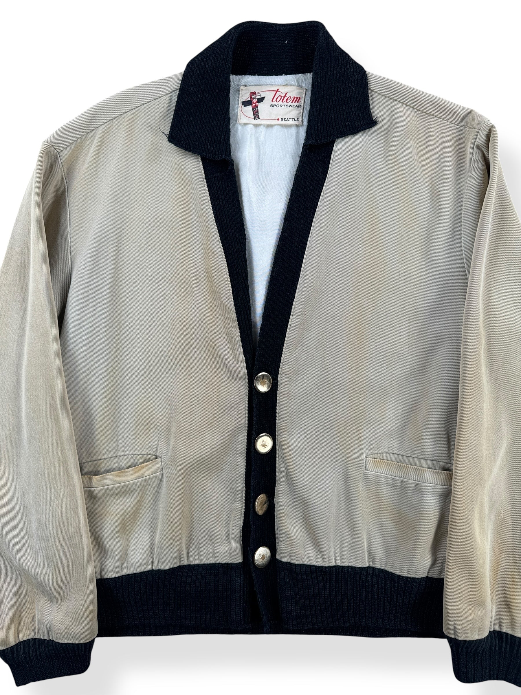 Front Close Up of Vintage Totem Sportswear Jacket SZ M