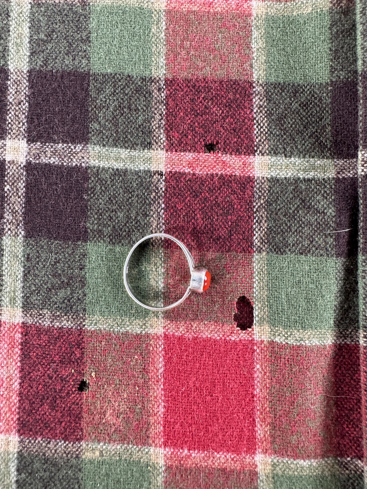 Holes on Pendleton Lodge Shirt SZ XXL Long