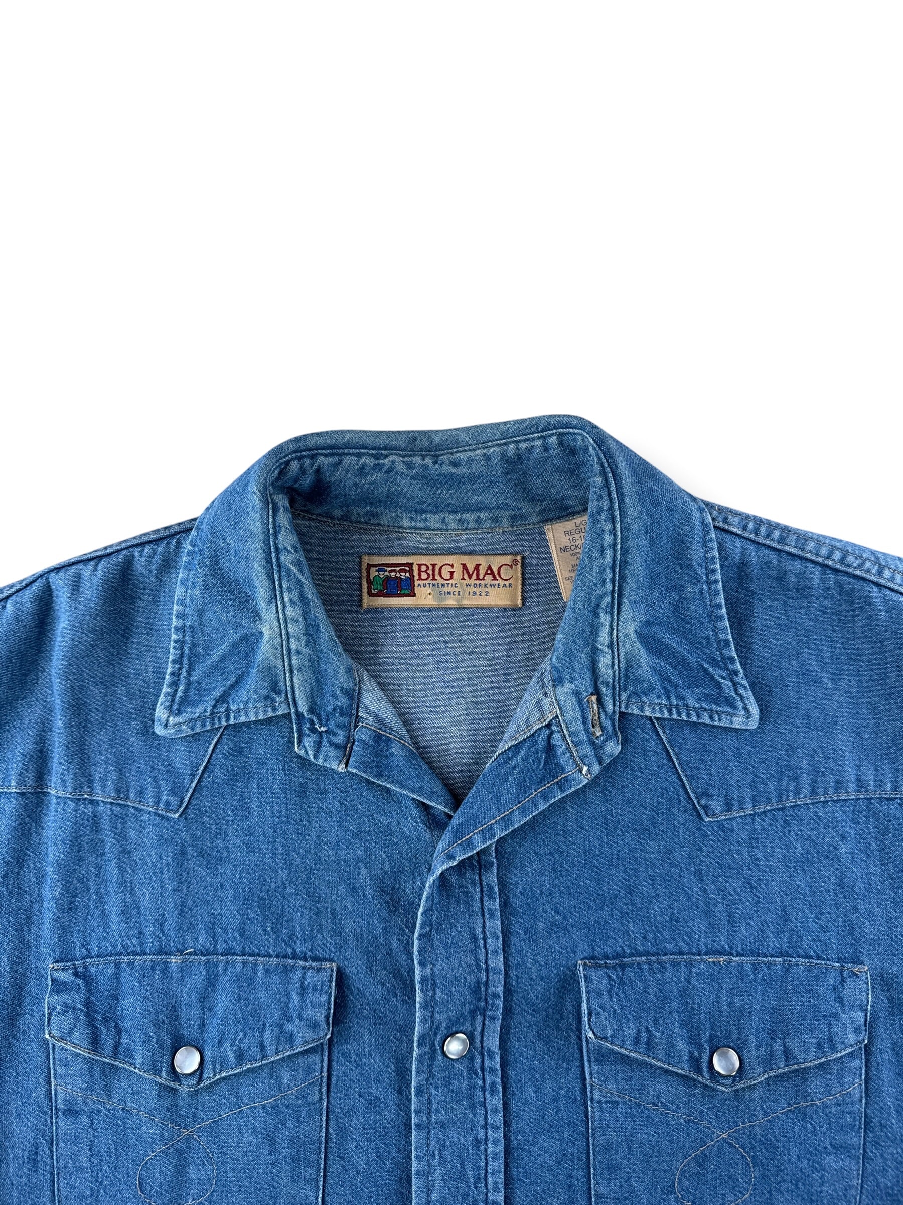 Collar on Vintage Big Mac Denim Pearl Snap Shirt SZ L