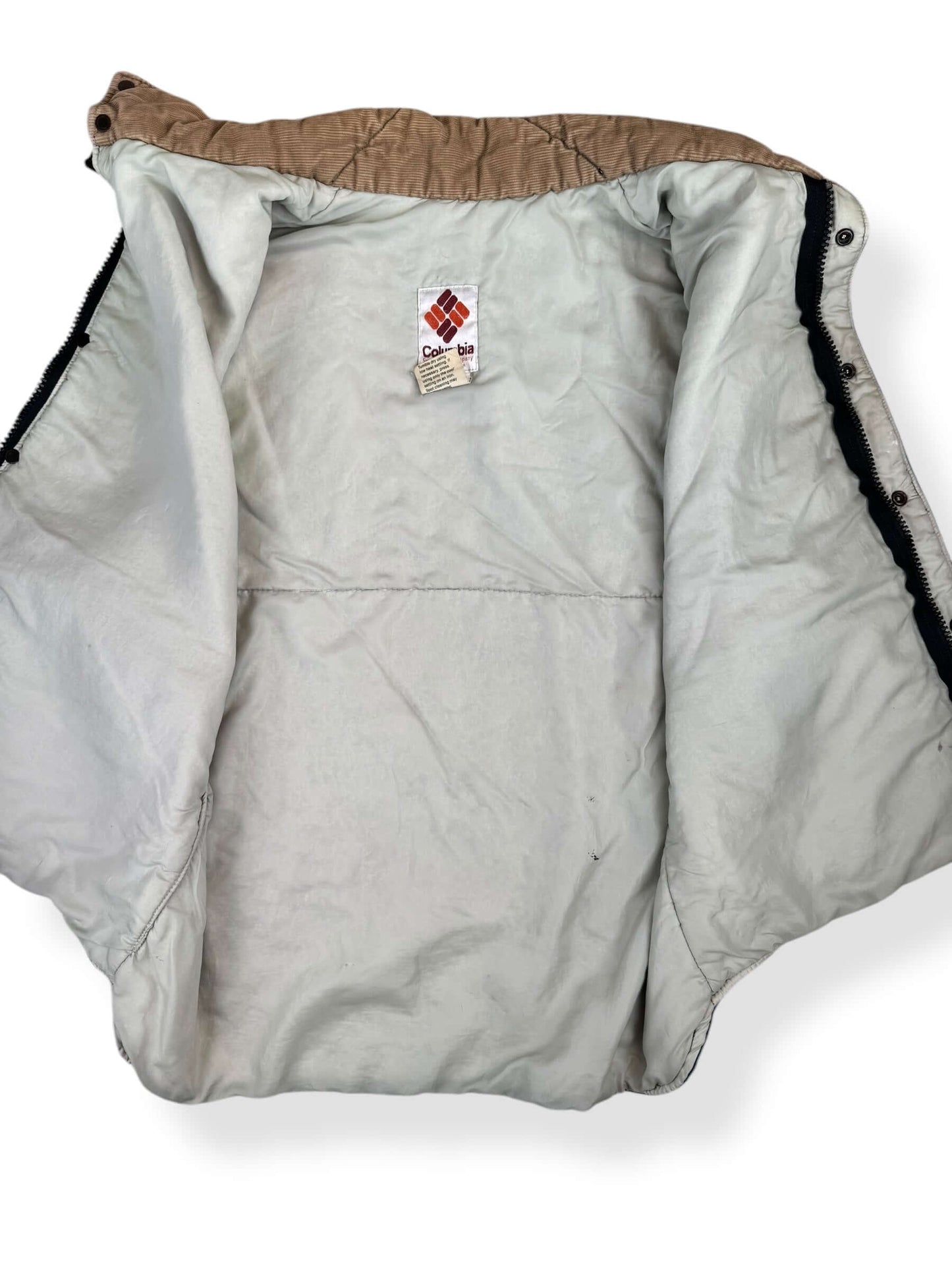 Inside view of 1980s Columbia Lightweight Vest L