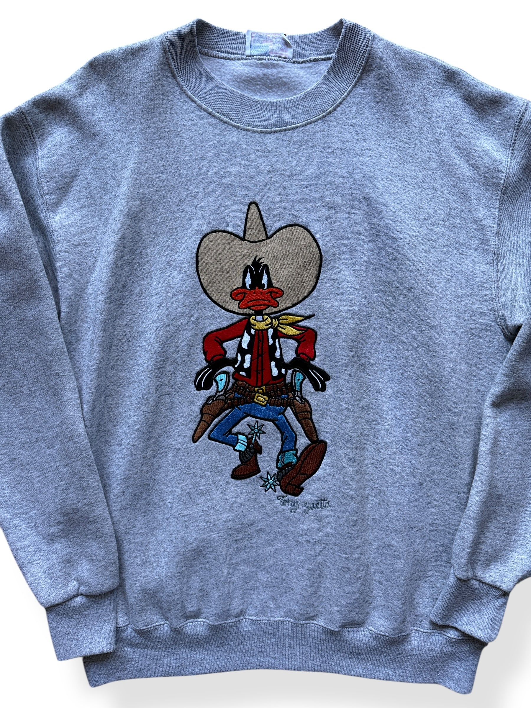 Front Close Up of Vintage Too Cute Cowboy Daffy Duck Crewneck SZ XL