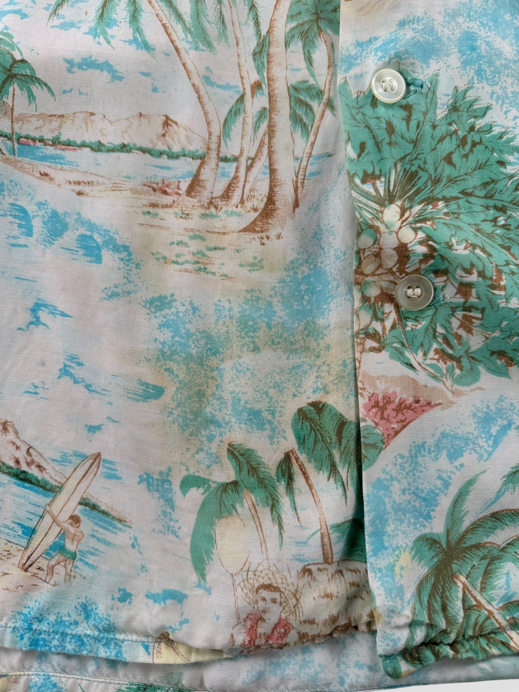 Stain on Vintage Waikiki Rayon Aloha Top SZ L