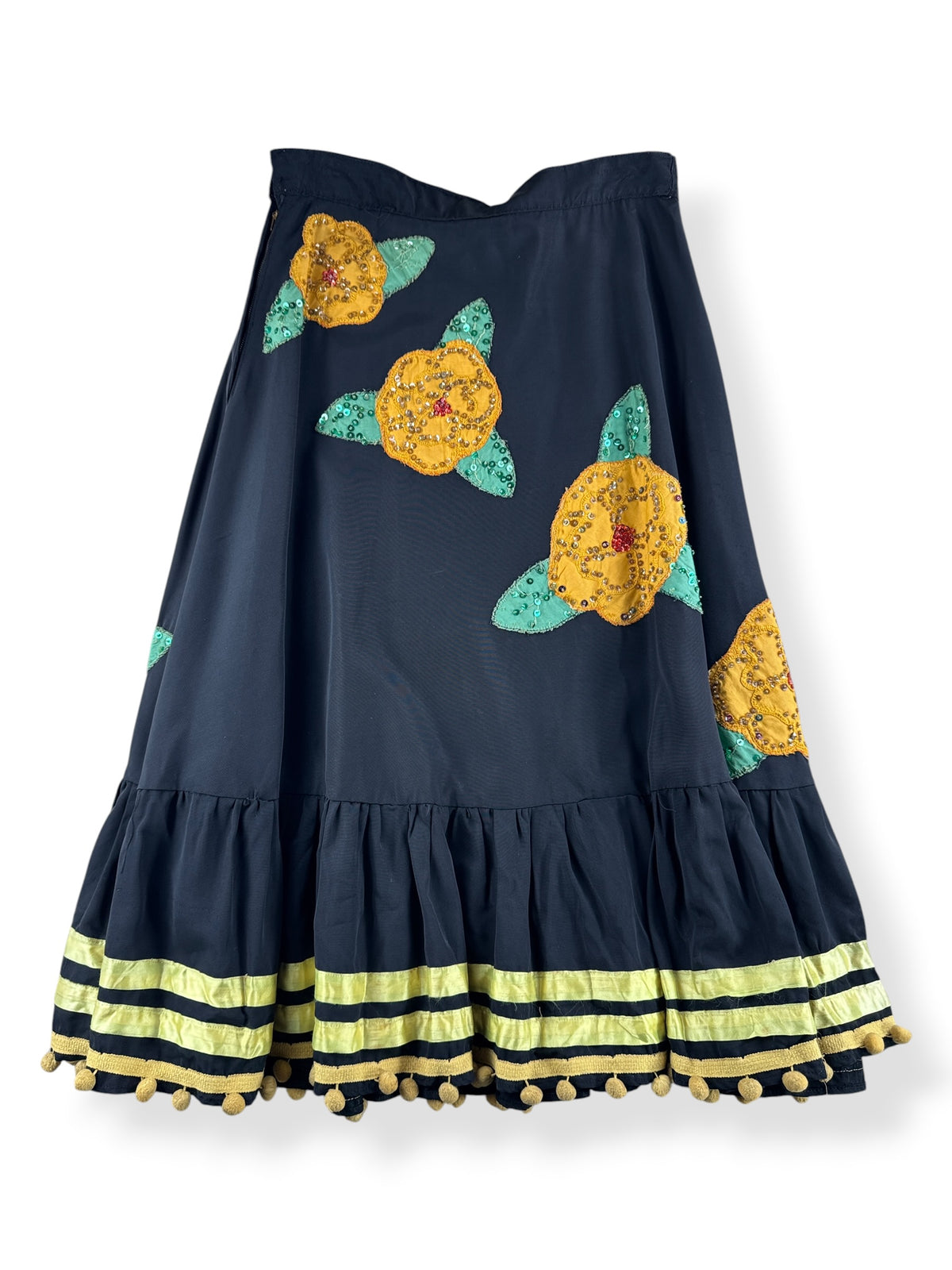Back of Vintage 1940s-50s Embroidered Skirt W29