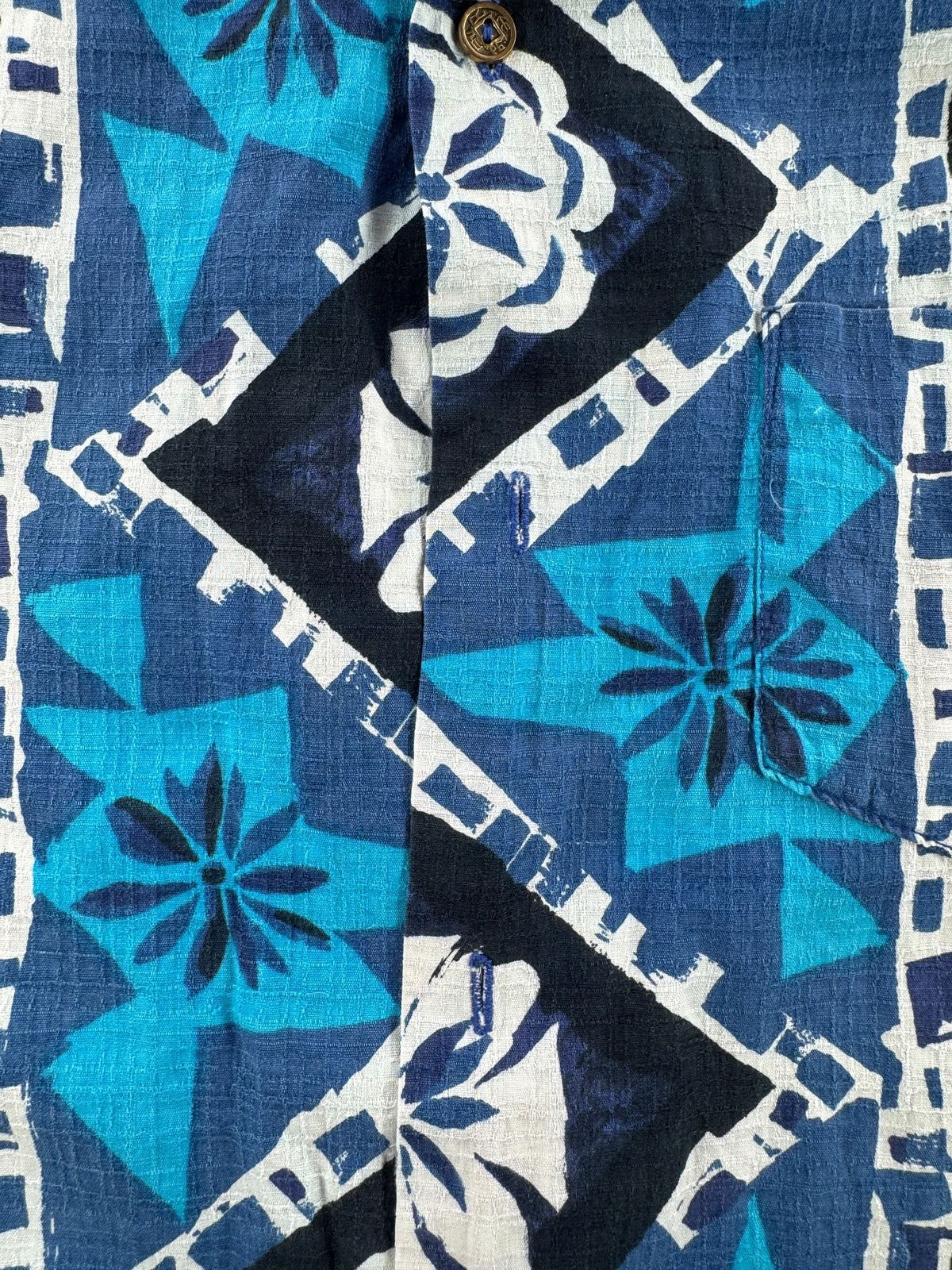 Missing buttons on Vintage Cotton Aloha Shirt SZ M - AS IS