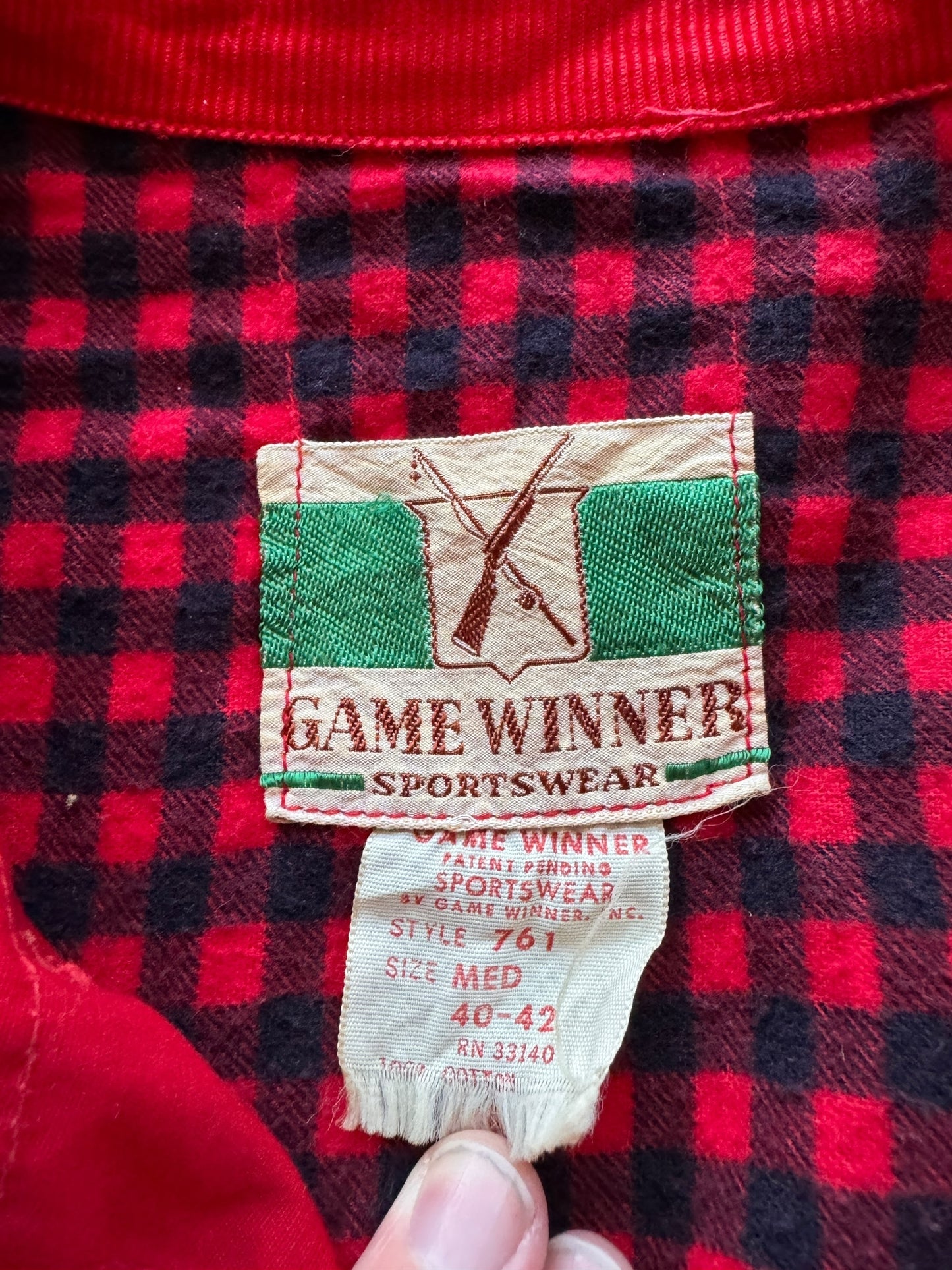 Label on Vintage Game Winner Red Hunting Coat SZ M