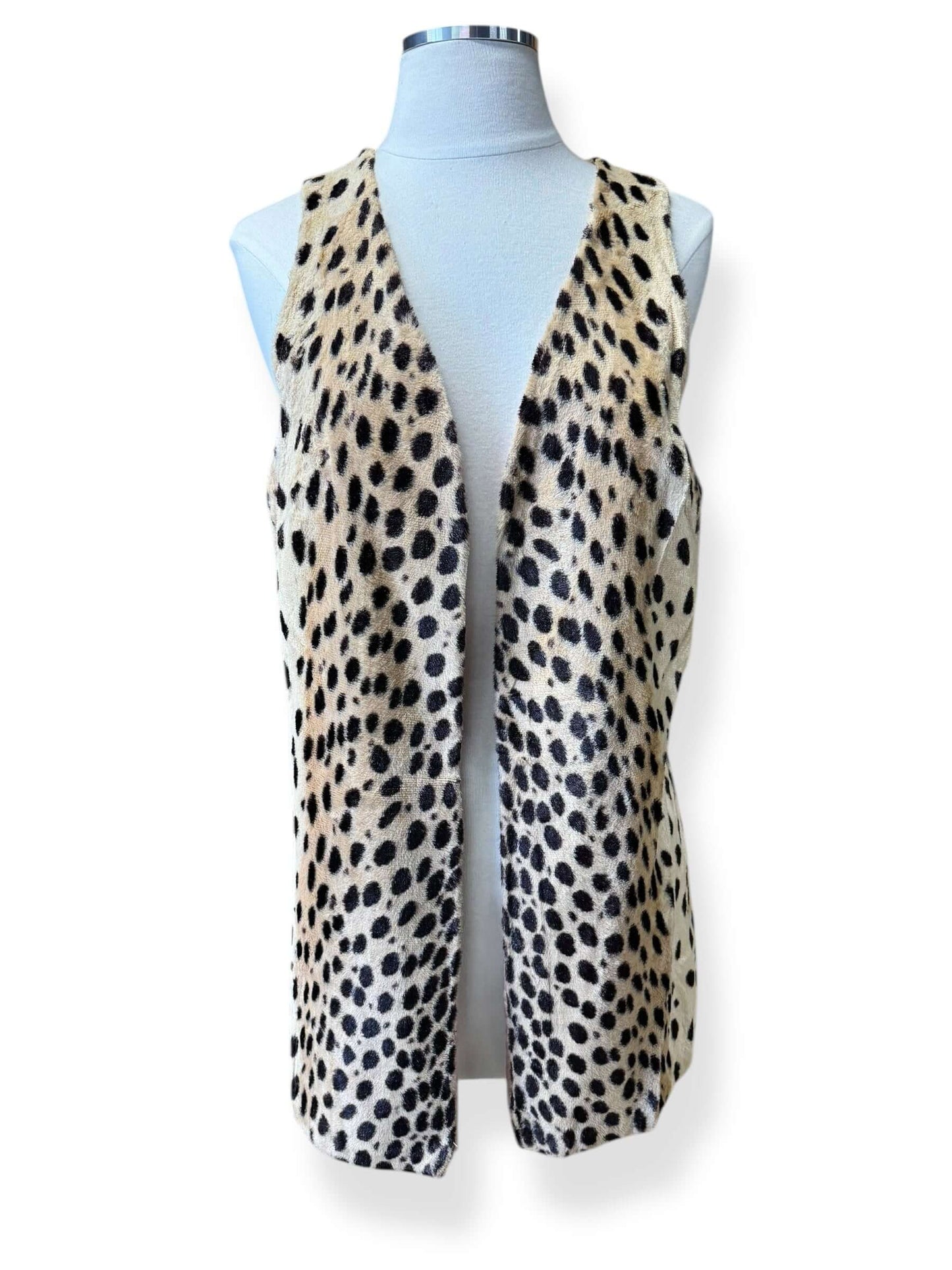 Front view of 1960s Faux Leopard Vest L