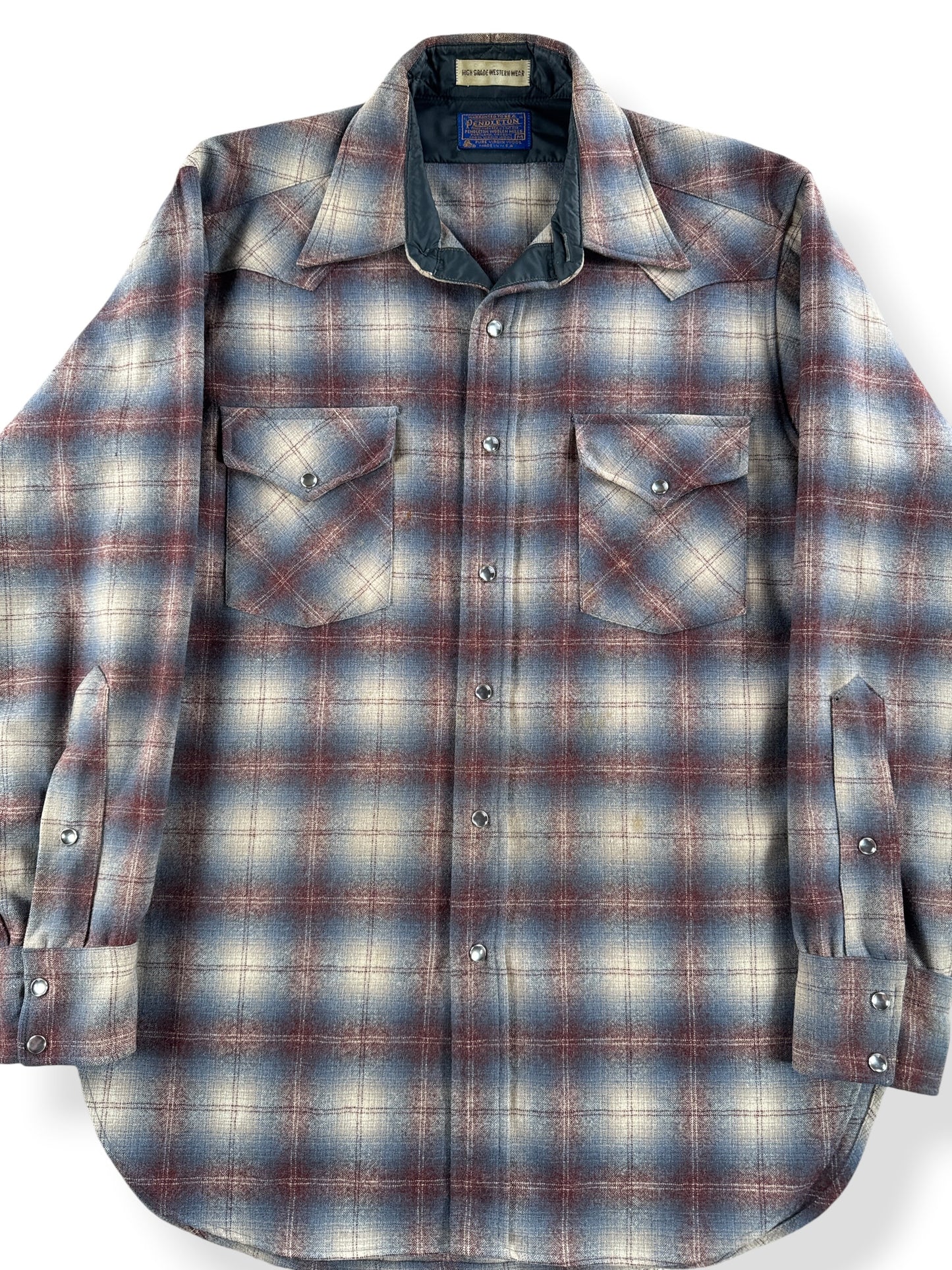 Front Close Up of Vintage Pendleton Western Wear Shadowplaid Pearlsnap SZ M