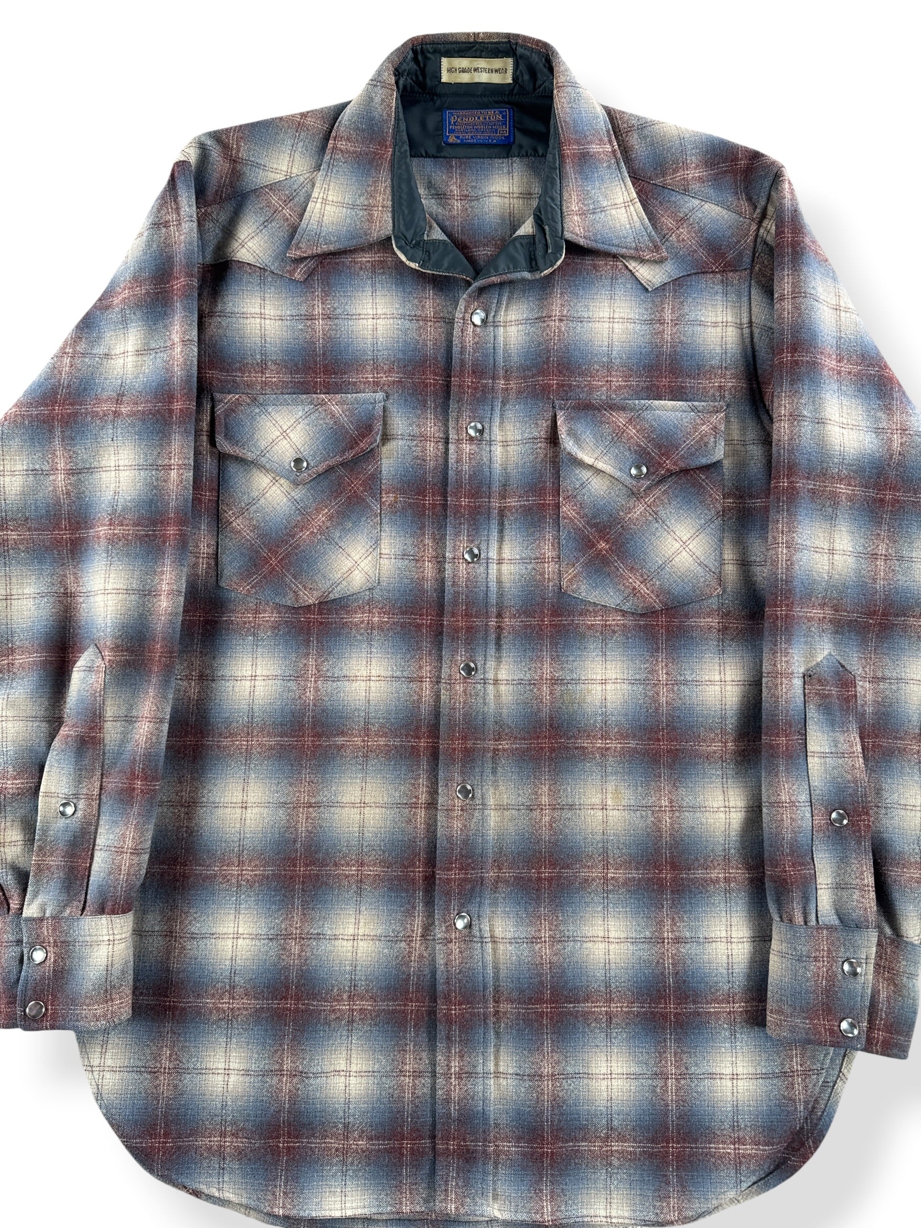 Front Close Up of Vintage Pendleton Western Wear Shadowplaid Pearlsnap SZ M